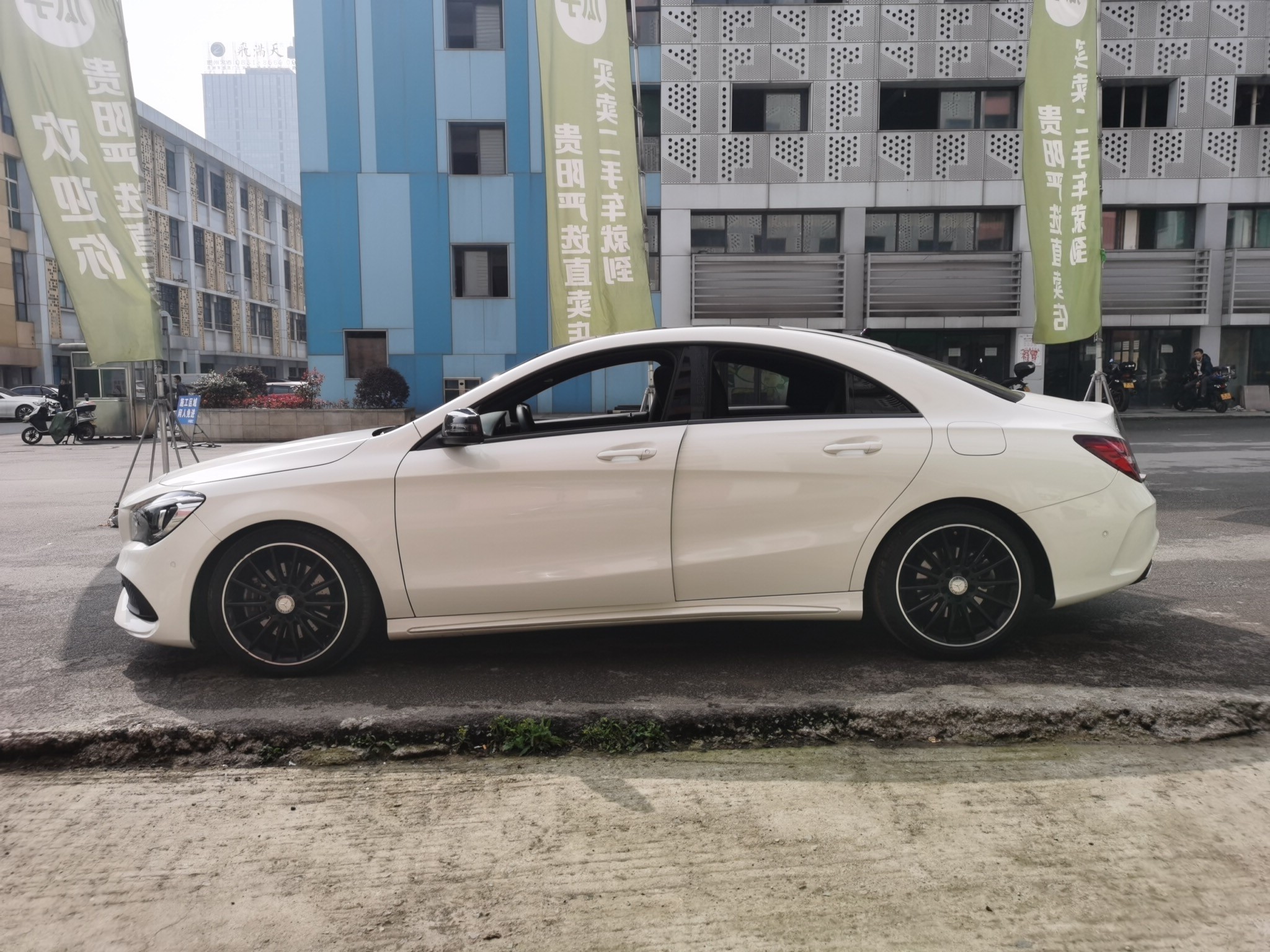 奔驰CLA级 CLA260 [进口] 2016款 2.0T 自动 汽油 改款 