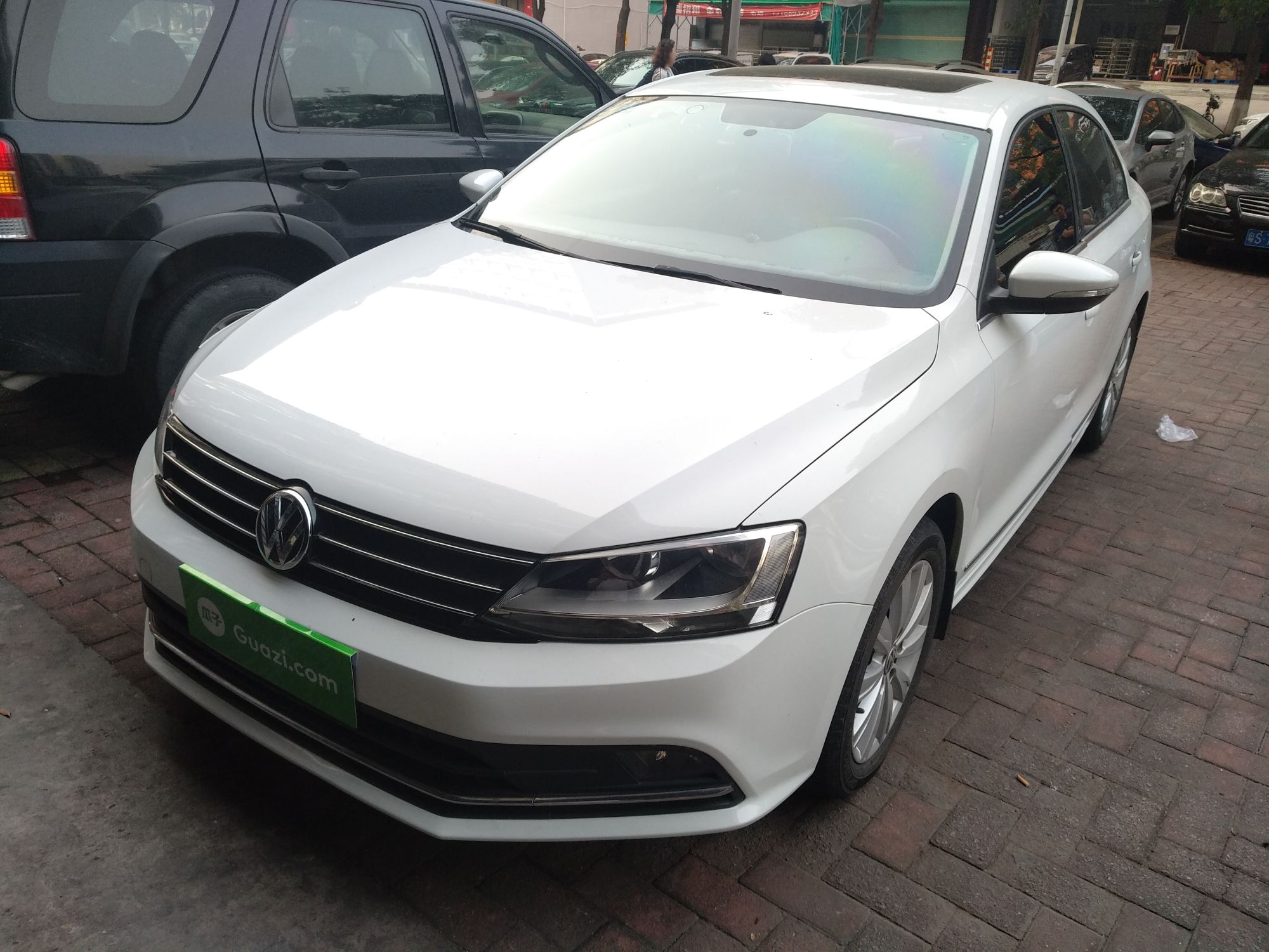 大众速腾2015款14t自动230tsi舒适型国Ⅴ