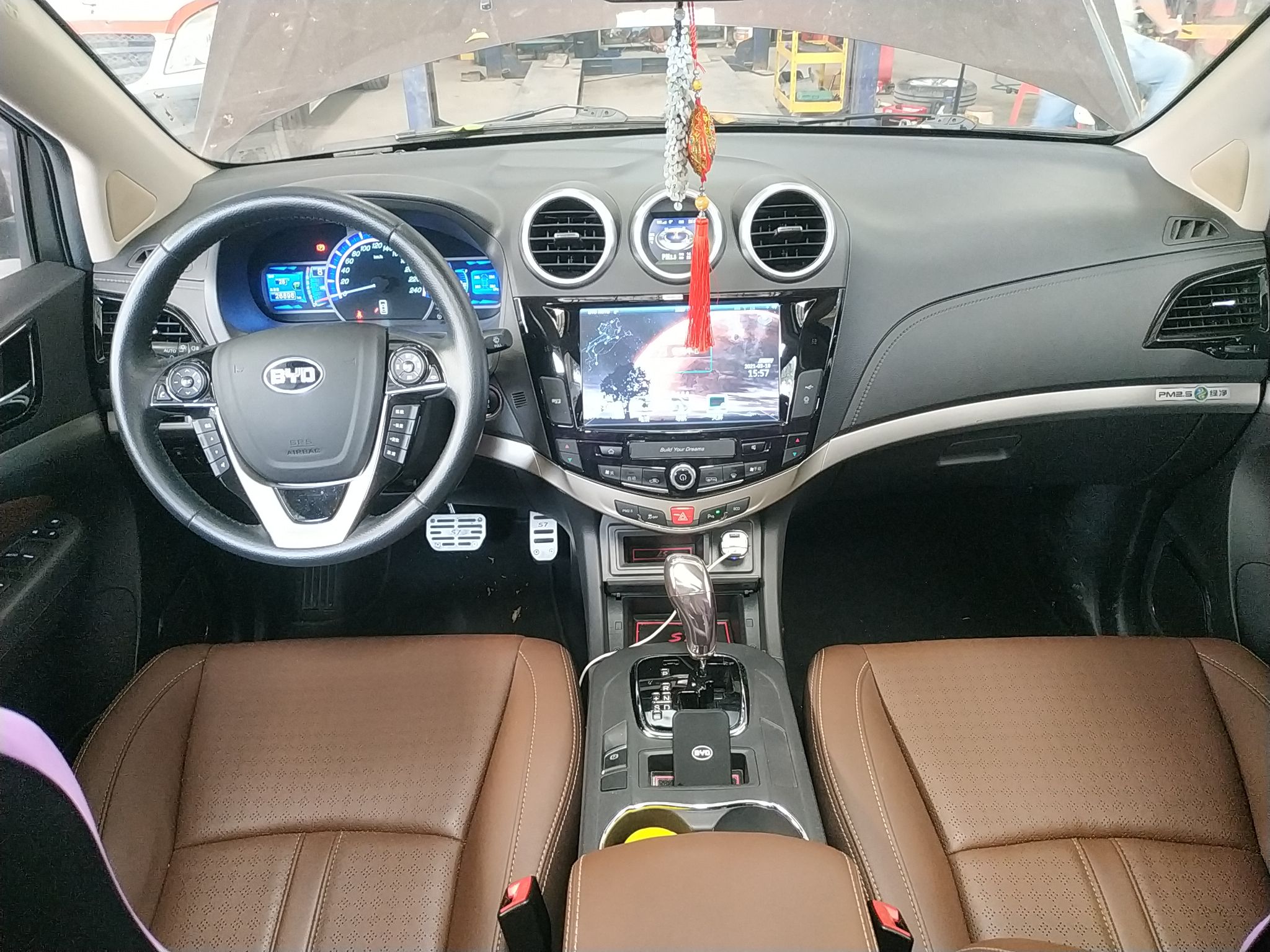 比亚迪s72015款20t自动升级版尊贵型国Ⅴ