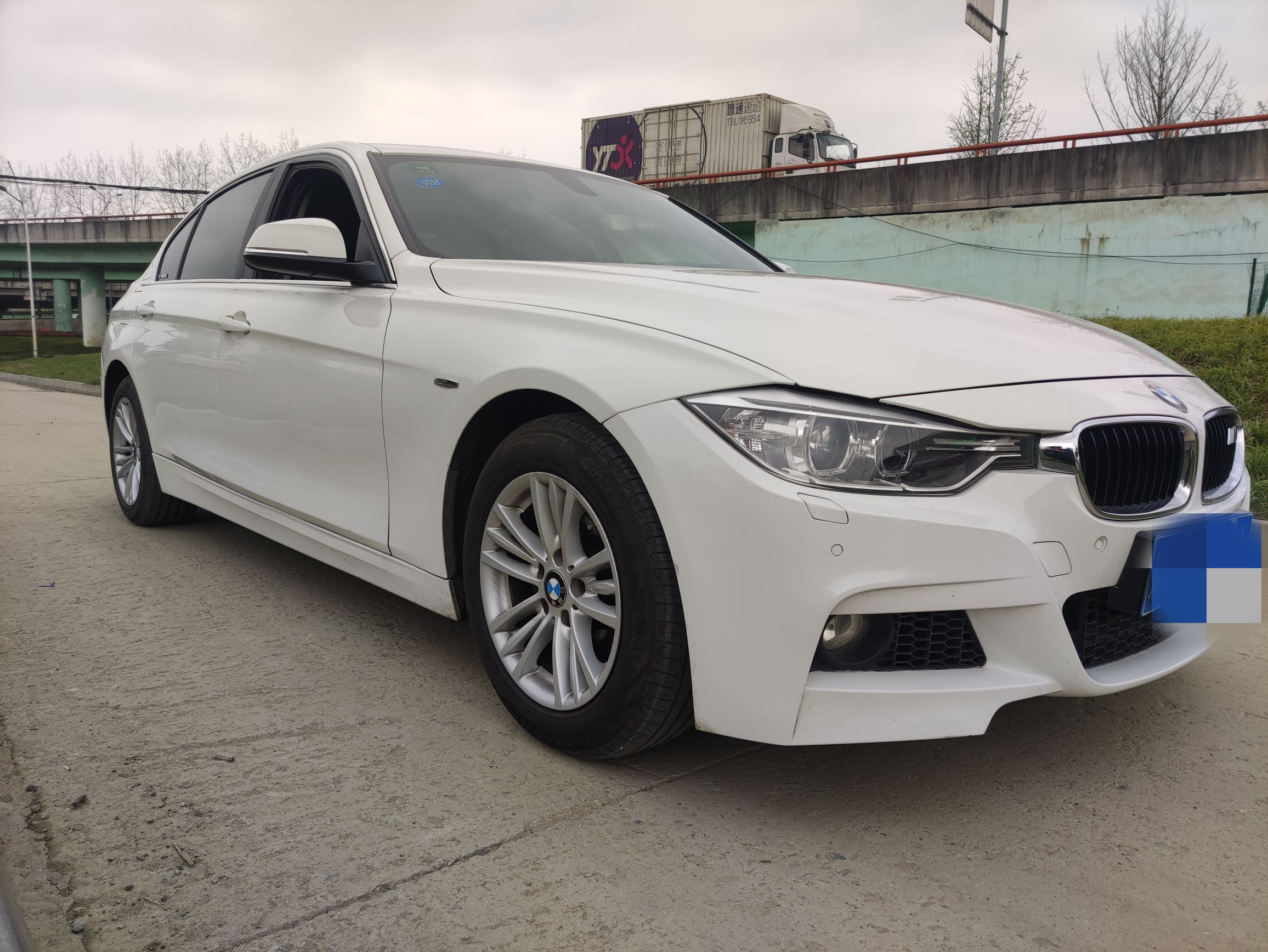 宝马3系316li2015款16t自动汽油时尚型国Ⅴ