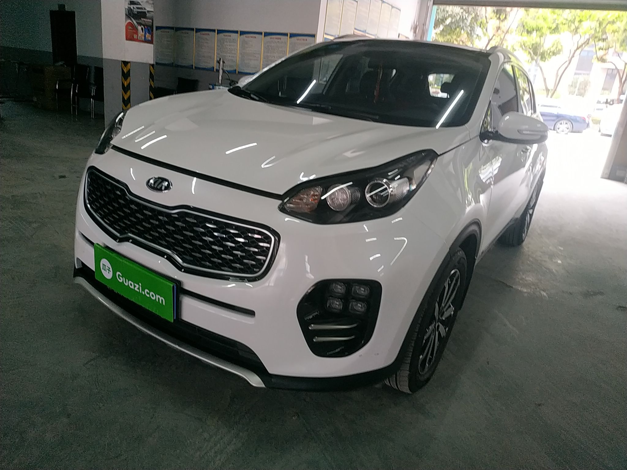 起亚kx52016款16t自动dlx国Ⅴ