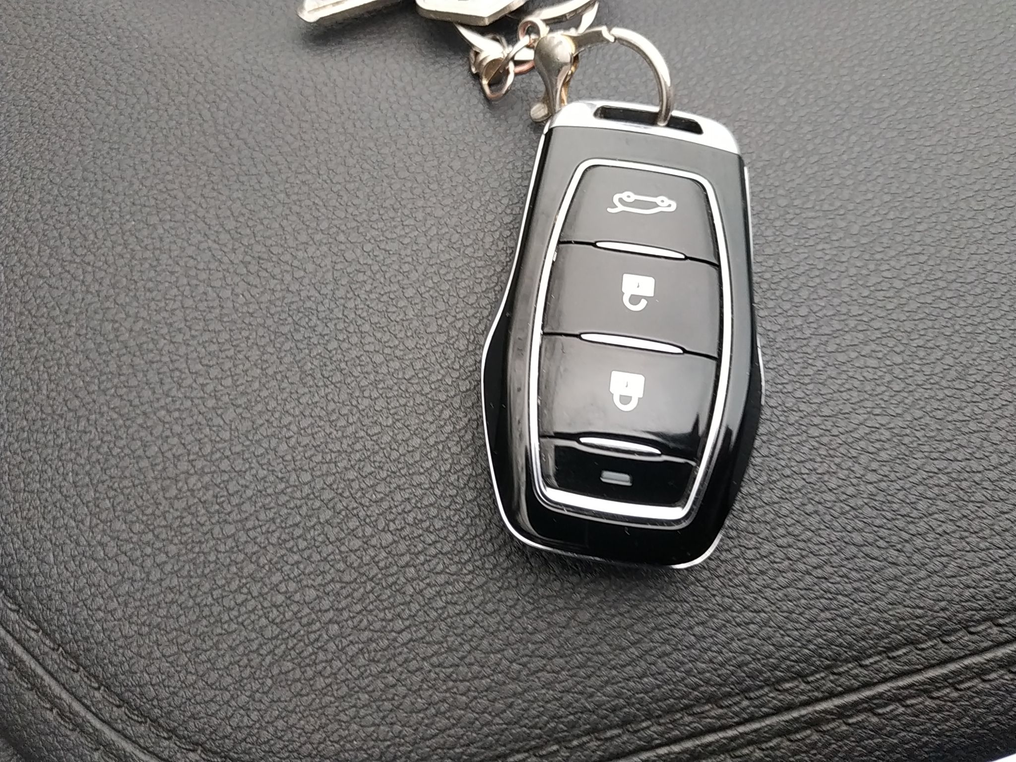 东风风光ix52019款15t自动智慧型国Ⅴ