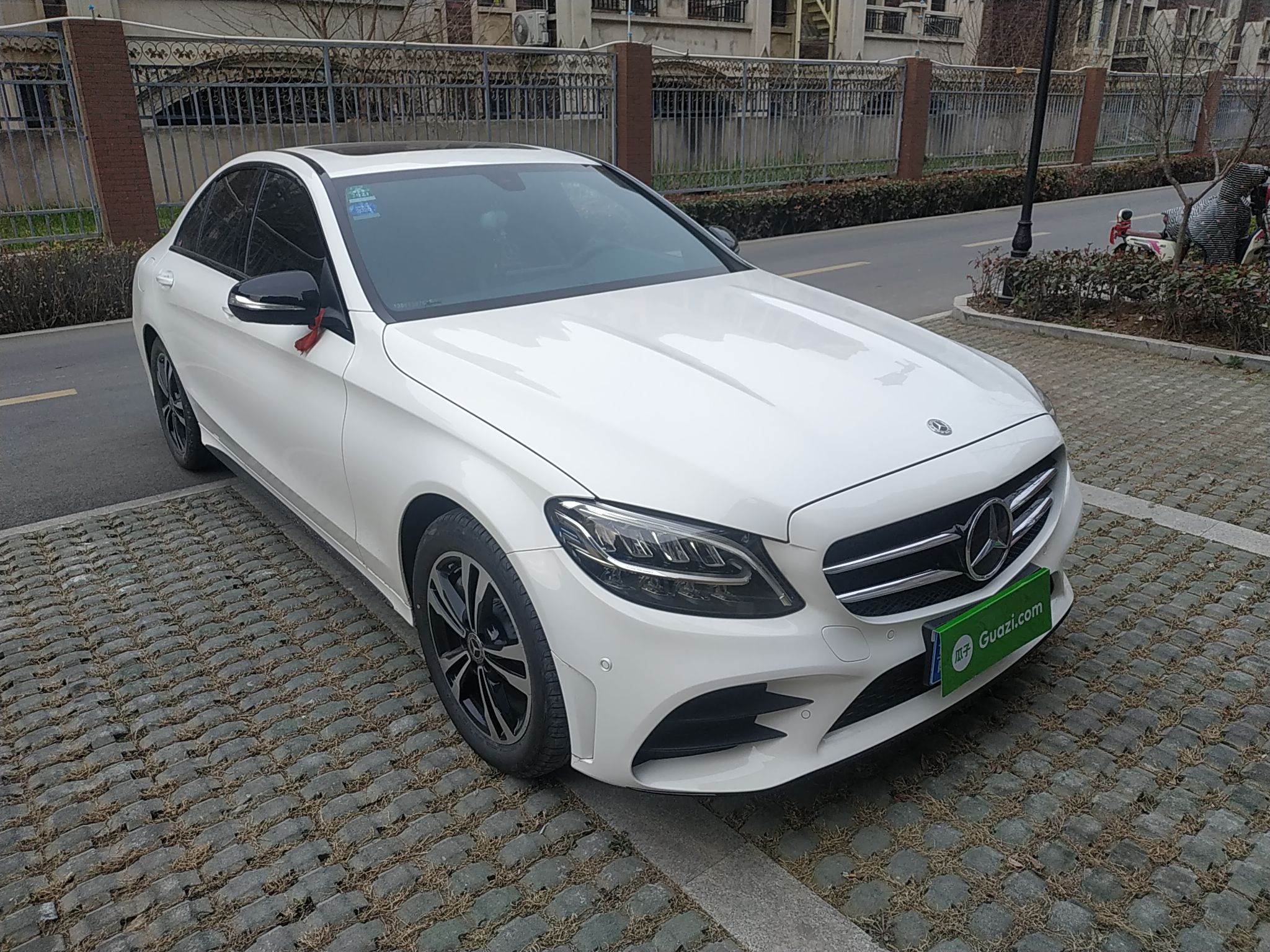 奔驰c级c2602019款15t自动运动版国Ⅴ