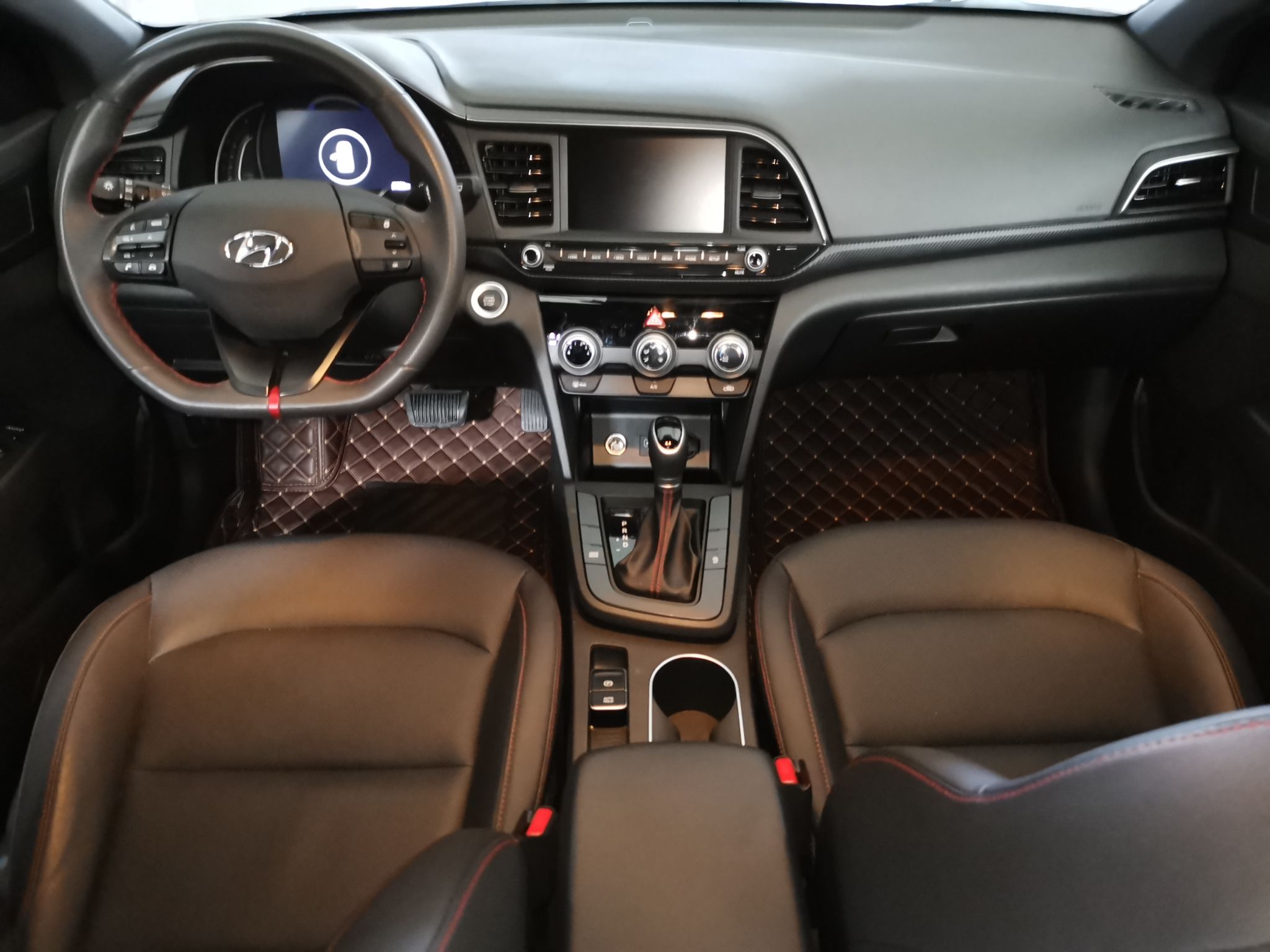 现代领动2020款14t自动炫动活力型国Ⅵ