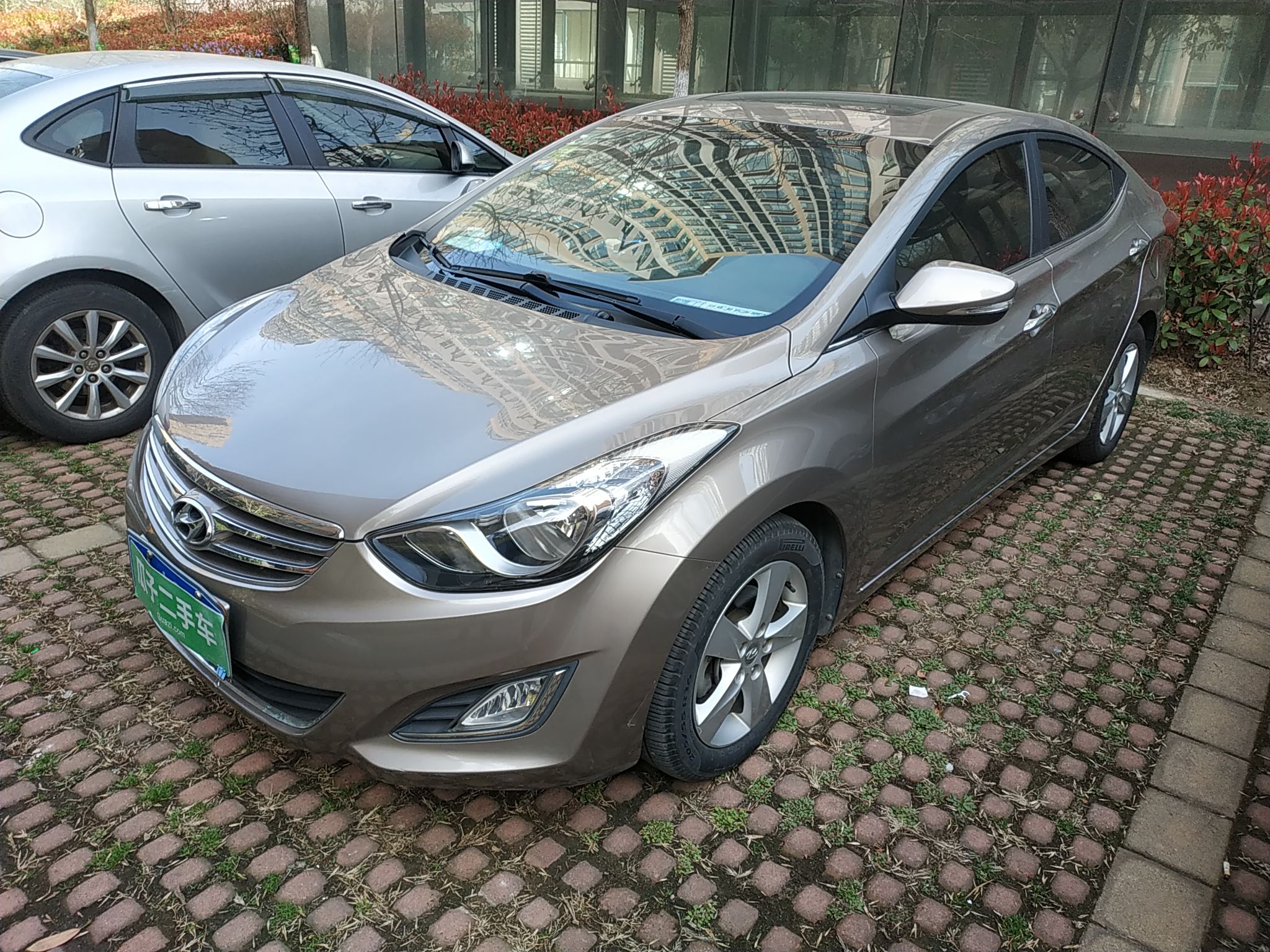 现代朗动2012款16l自动dlx尊贵型国Ⅳ