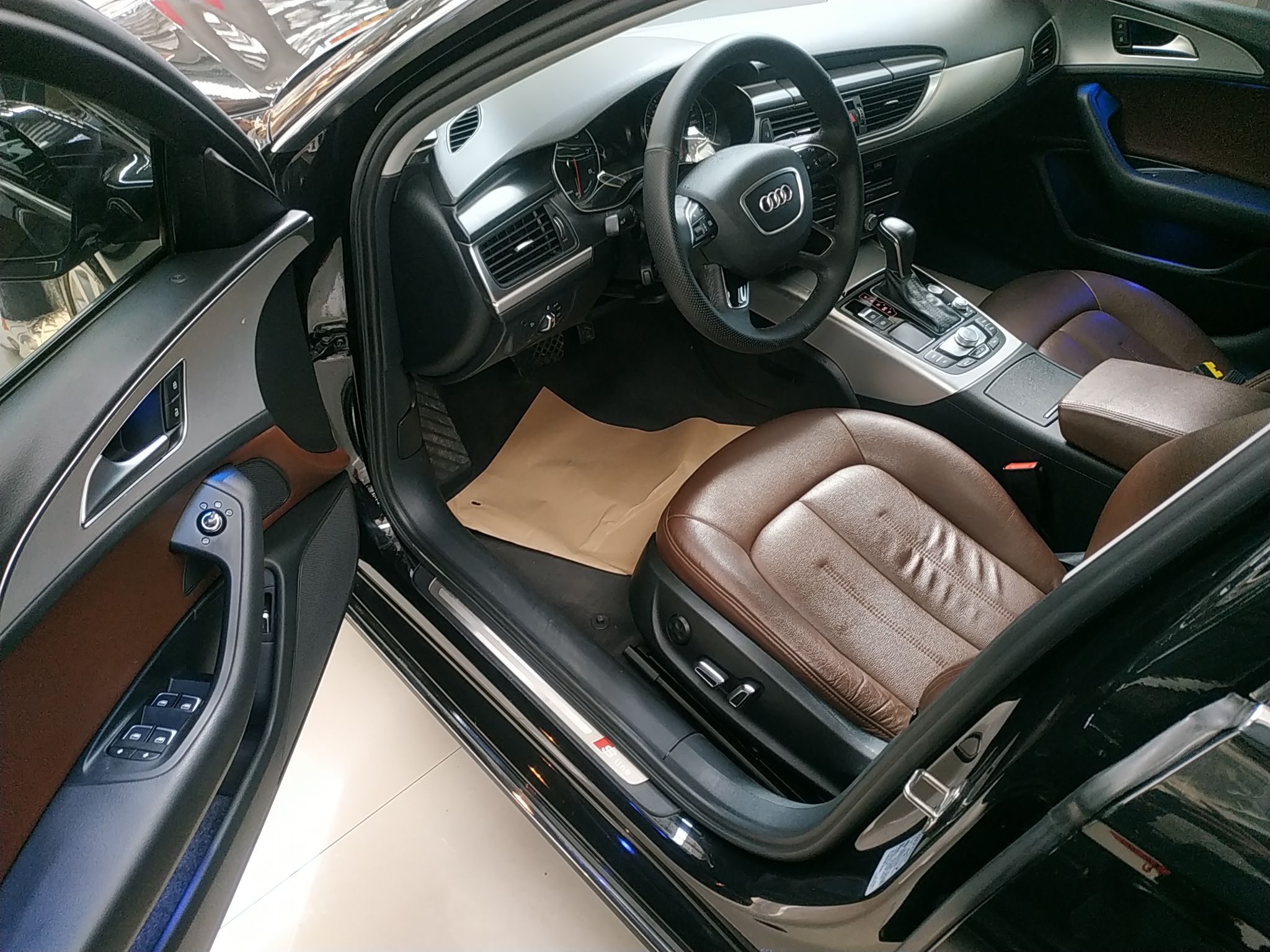 奥迪a6ltfsi2016款18t自动技术型国Ⅴ