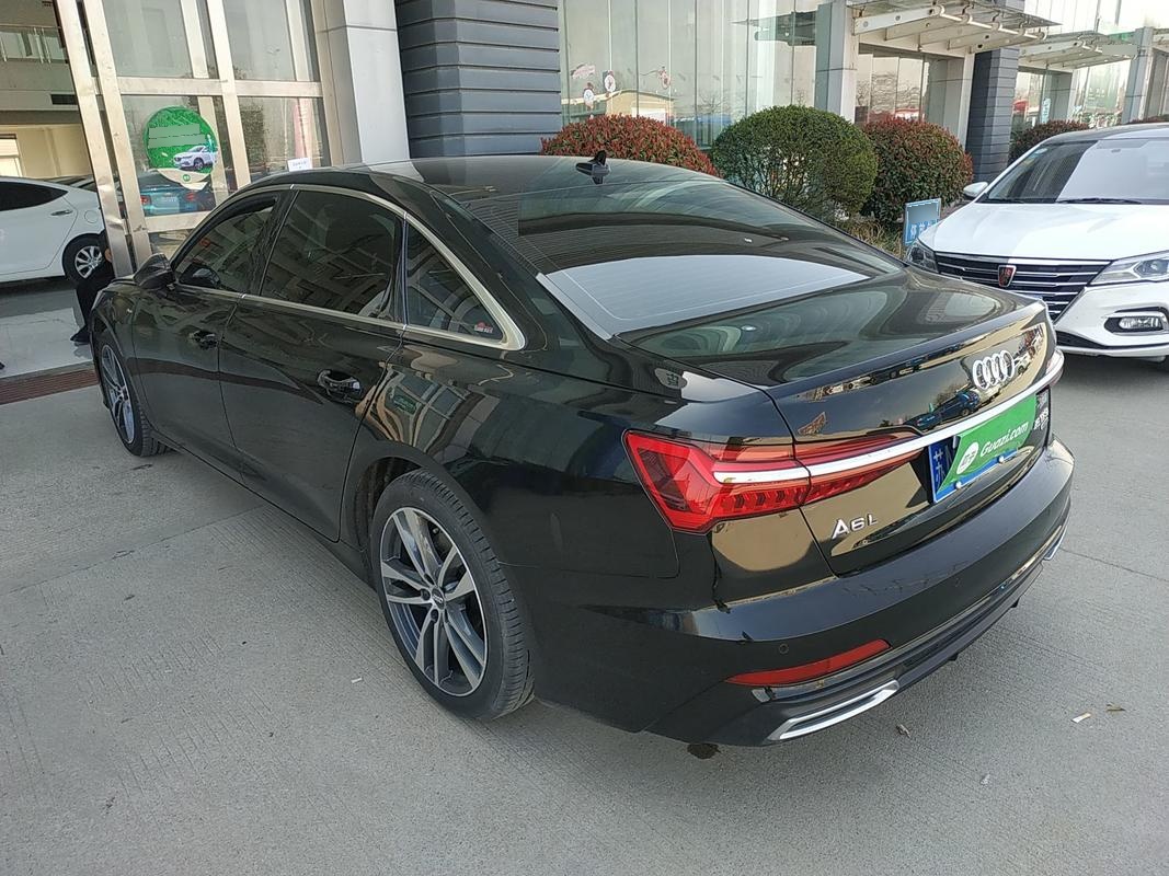 奥迪A6L 45TFSI 2019款 2.0T 自动 臻选动感型 (国Ⅵ) 