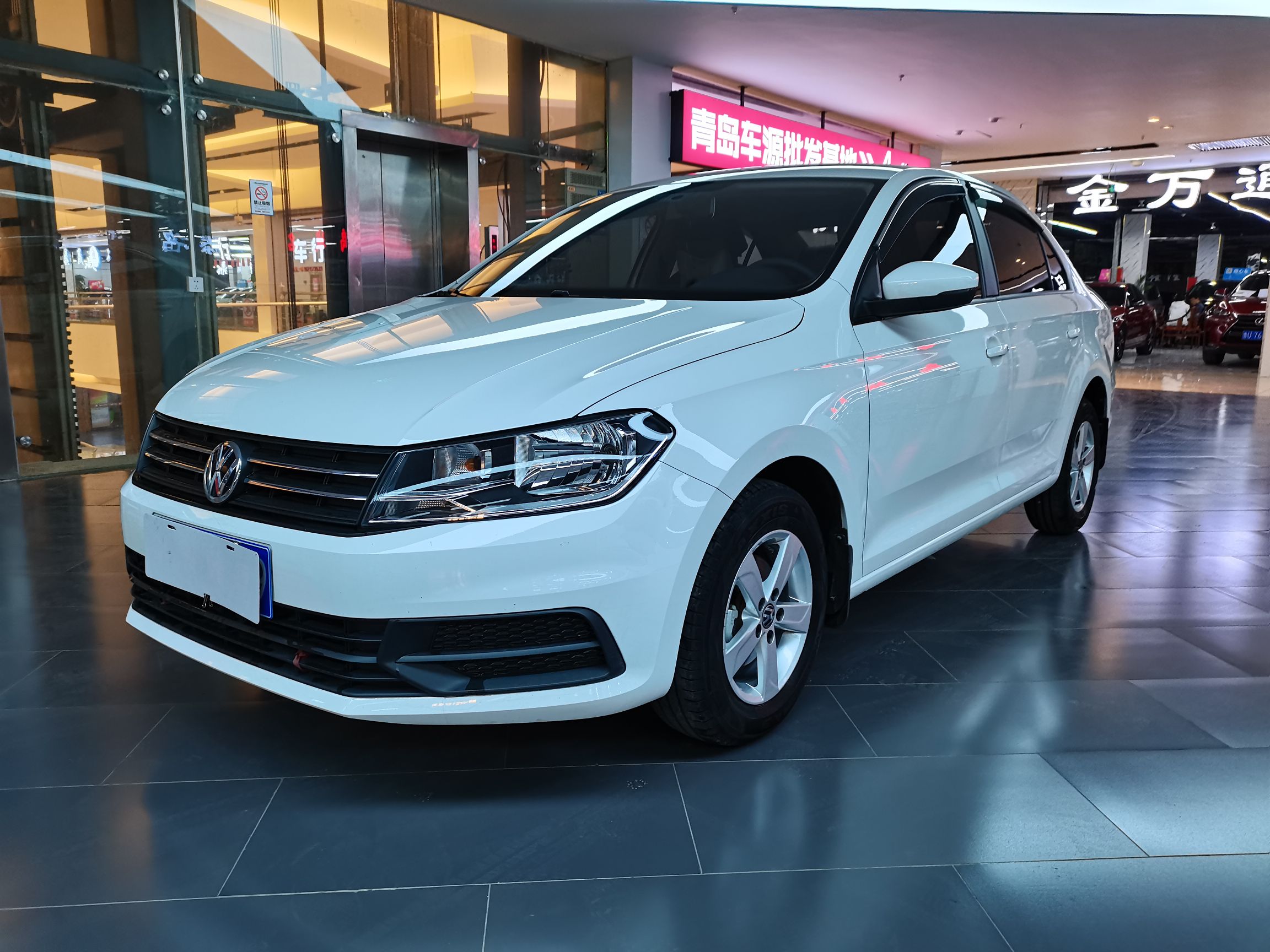 大众桑塔纳2018款15l自动风尚版国Ⅴ