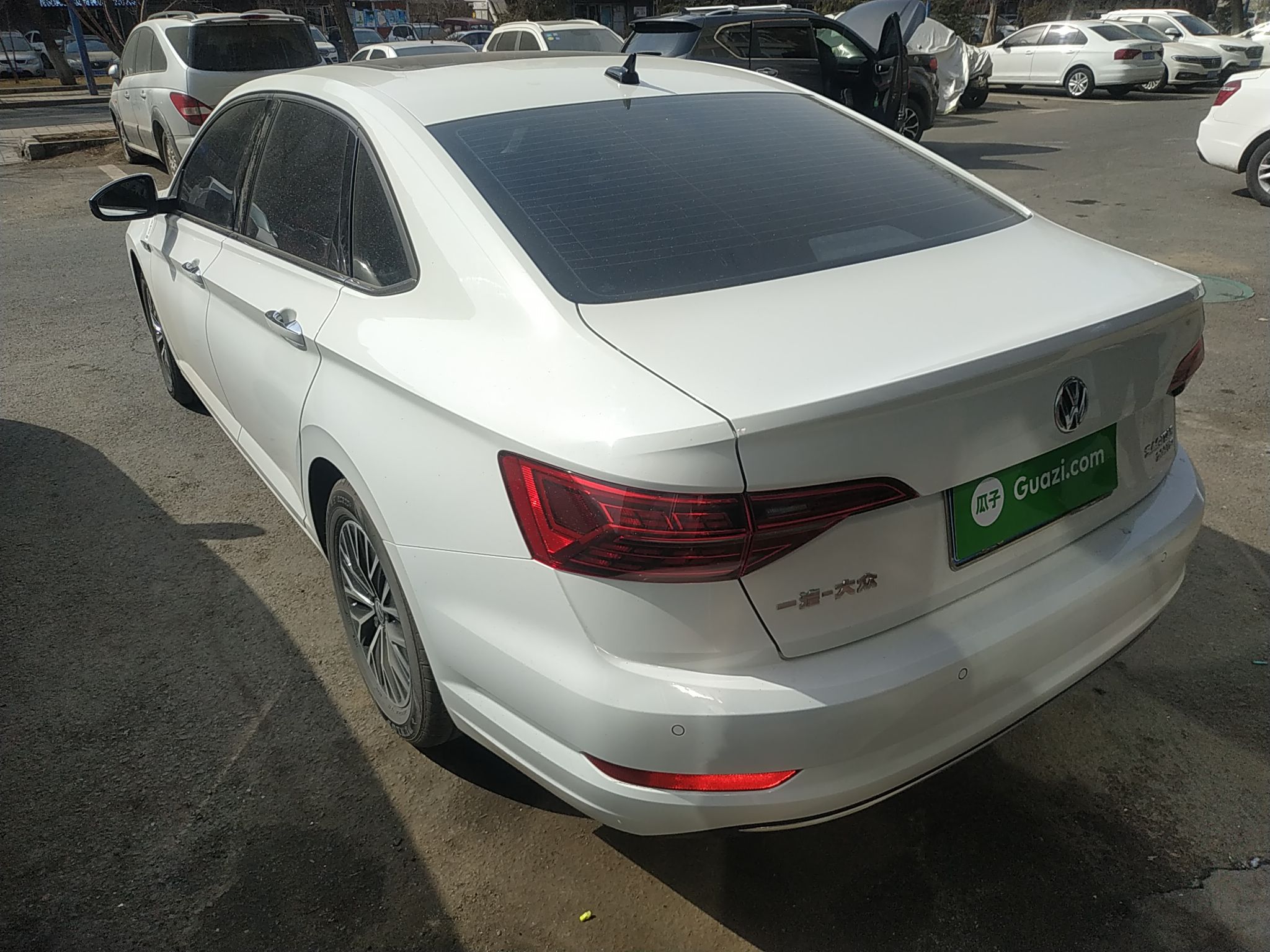 大众速腾 2021款 1.2t 自动 200tsi舒适智联版 (国Ⅵ)