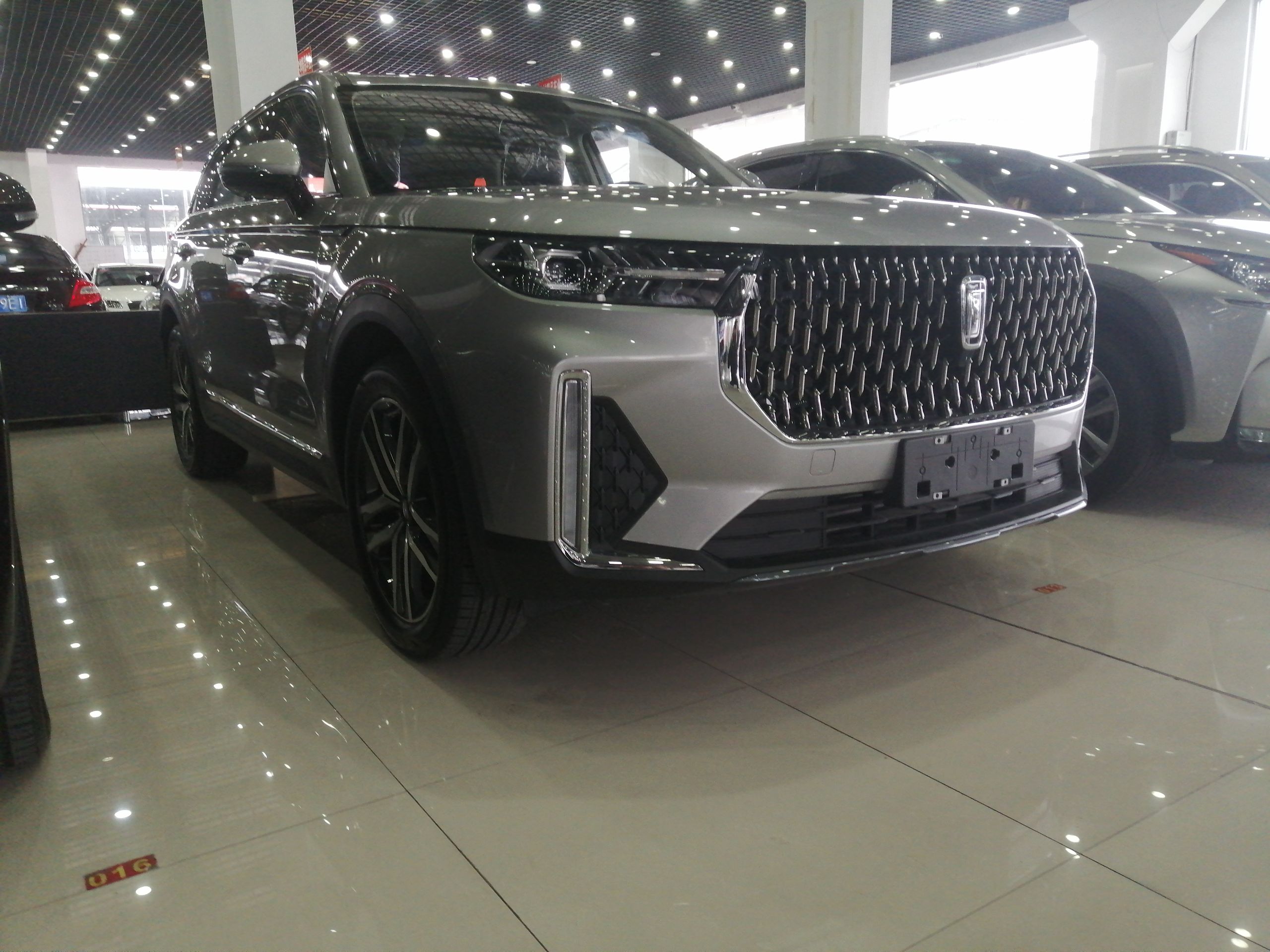 奔腾t99 2020款 2.0t 自动 20td豪华型 (国Ⅵ)