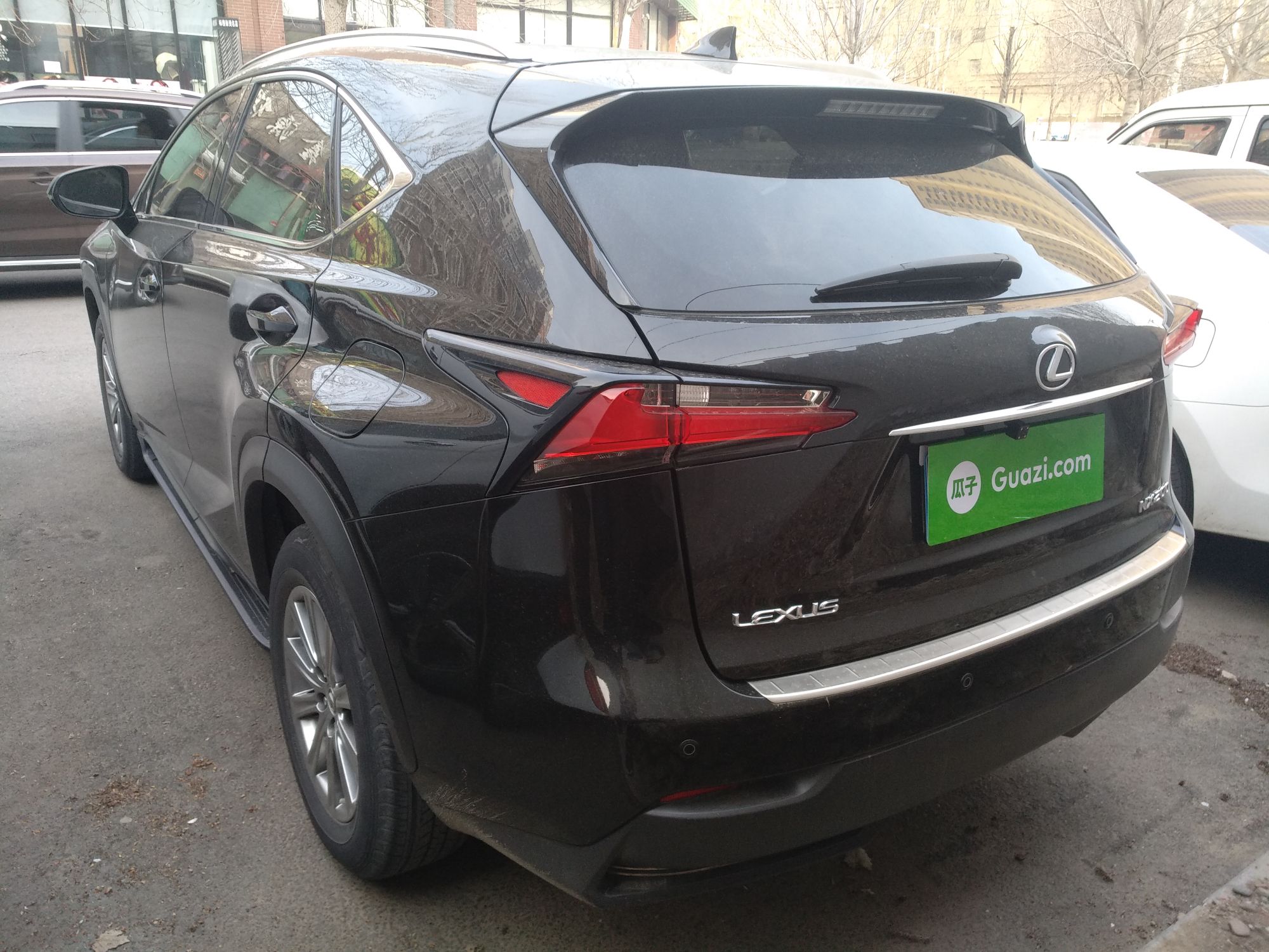 雷克萨斯nx200进口2015款20l自动锋行版