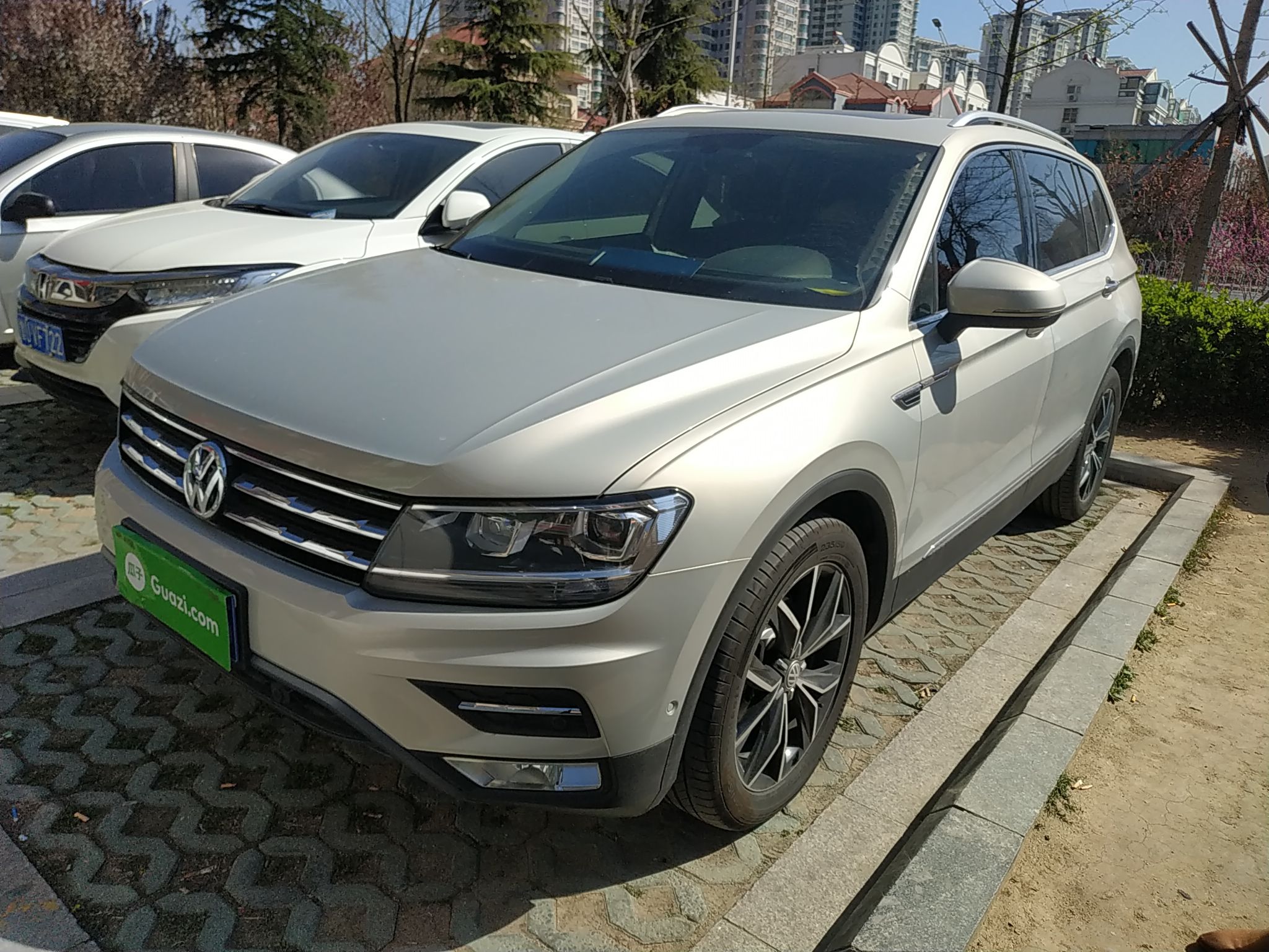 大众途观l2020款20t自动330tsi智动款豪华版国Ⅵ