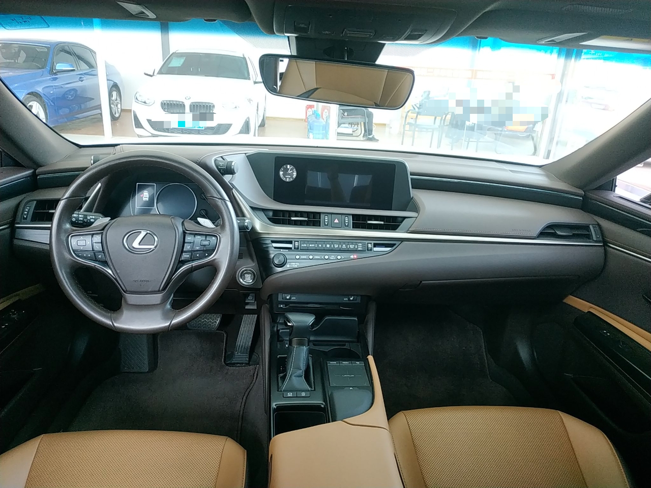 雷克萨斯es260进口2020款25l自动卓越版