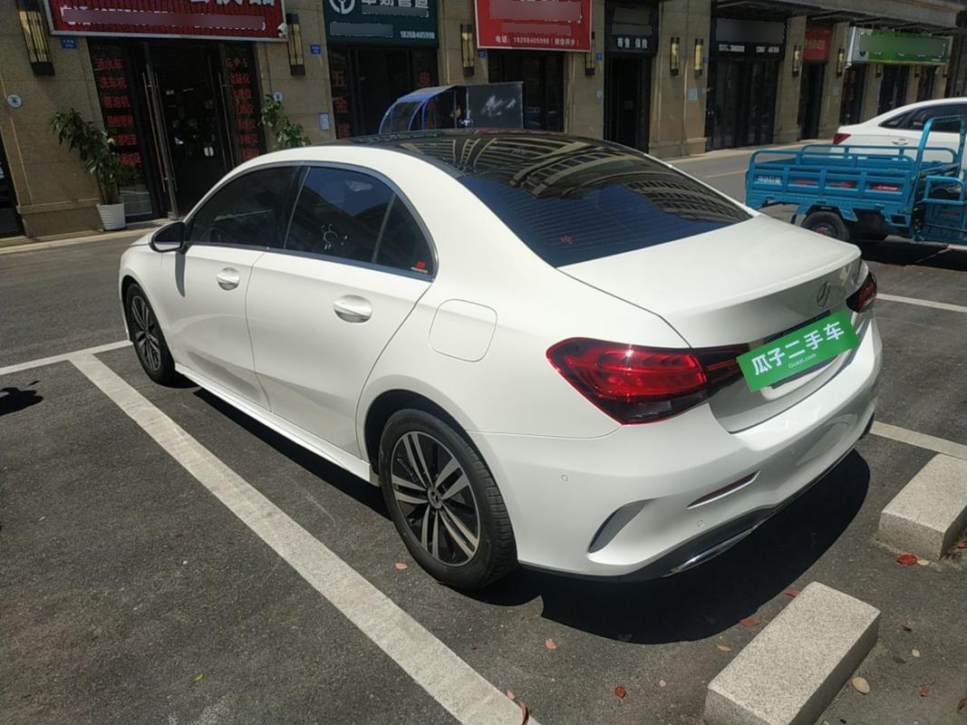 奔馳a級 a180l 2020款 1.3t 自動 運動轎車版 (國Ⅵ)