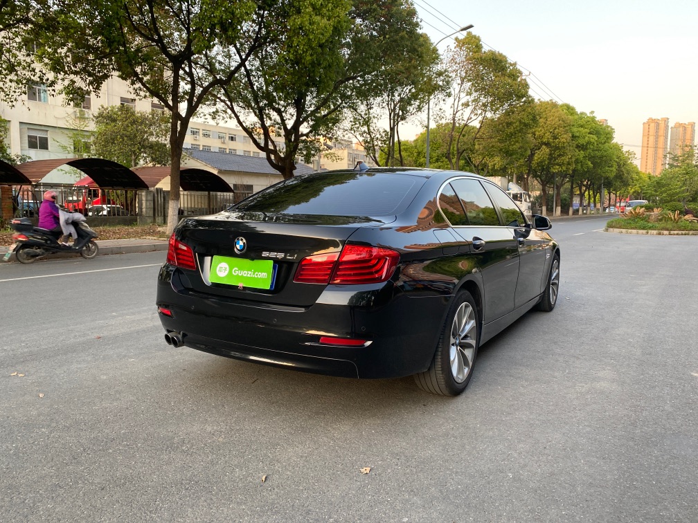 宝马5系 525Li 2017款 2.0T 自动 汽油 领先型 (国Ⅴ) 