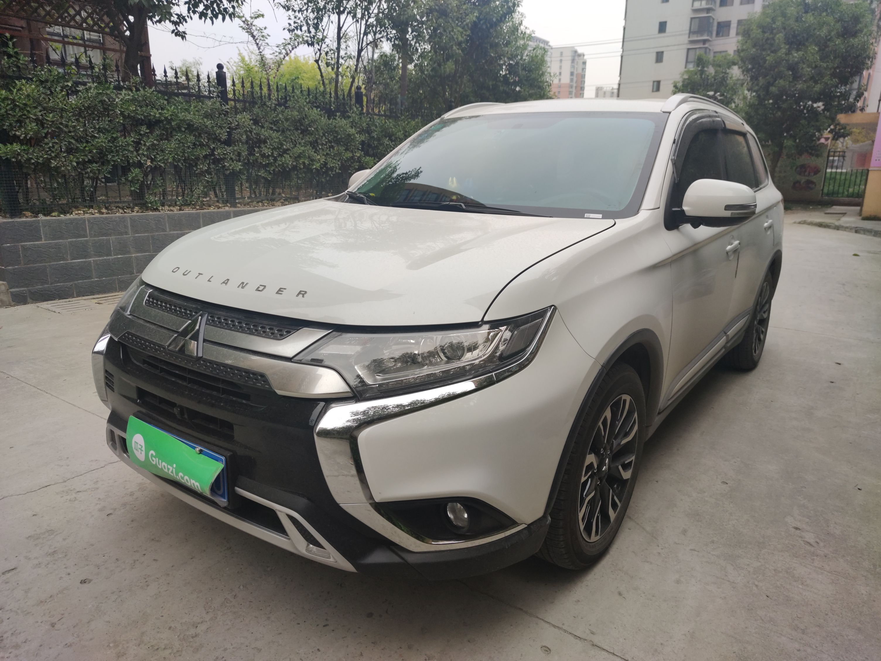 三菱欧蓝德 2020款 2.0l 自动 畅享版 (国Ⅵ)