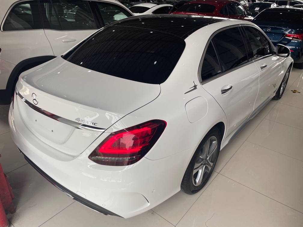 奔驰C级 C260L 2019款 1.5T 自动 运动版 (国Ⅵ) 