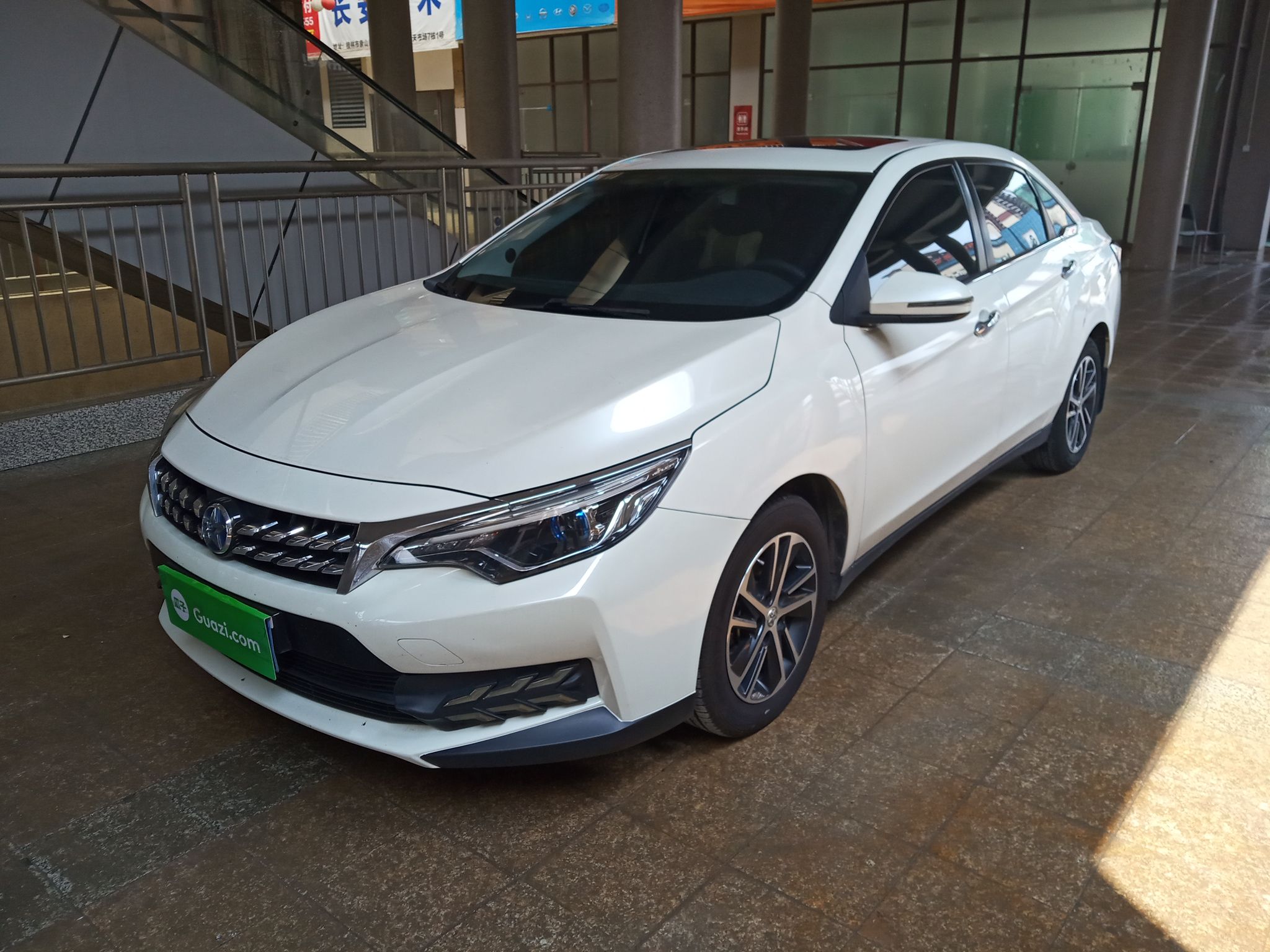 启辰D60 2019款 1.6L 自动 前驱 XL十万荣耀辰酷版 (国Ⅵ) 