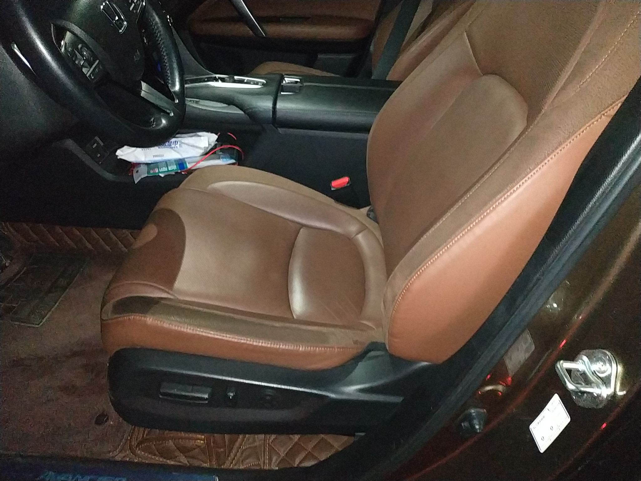 本田冠道2017款20t自动370turbo至尊版国Ⅴ