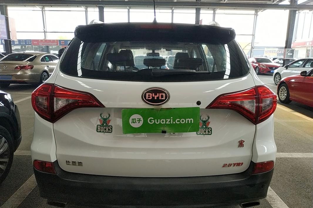 比亚迪 宋 2016款 2.0tid 自动尊贵型