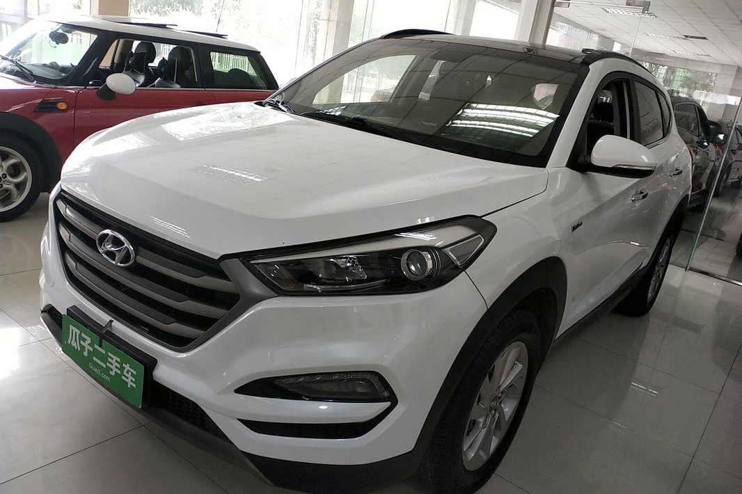 现代途胜2015款智能型,2015款现代途胜_文秘苑图库