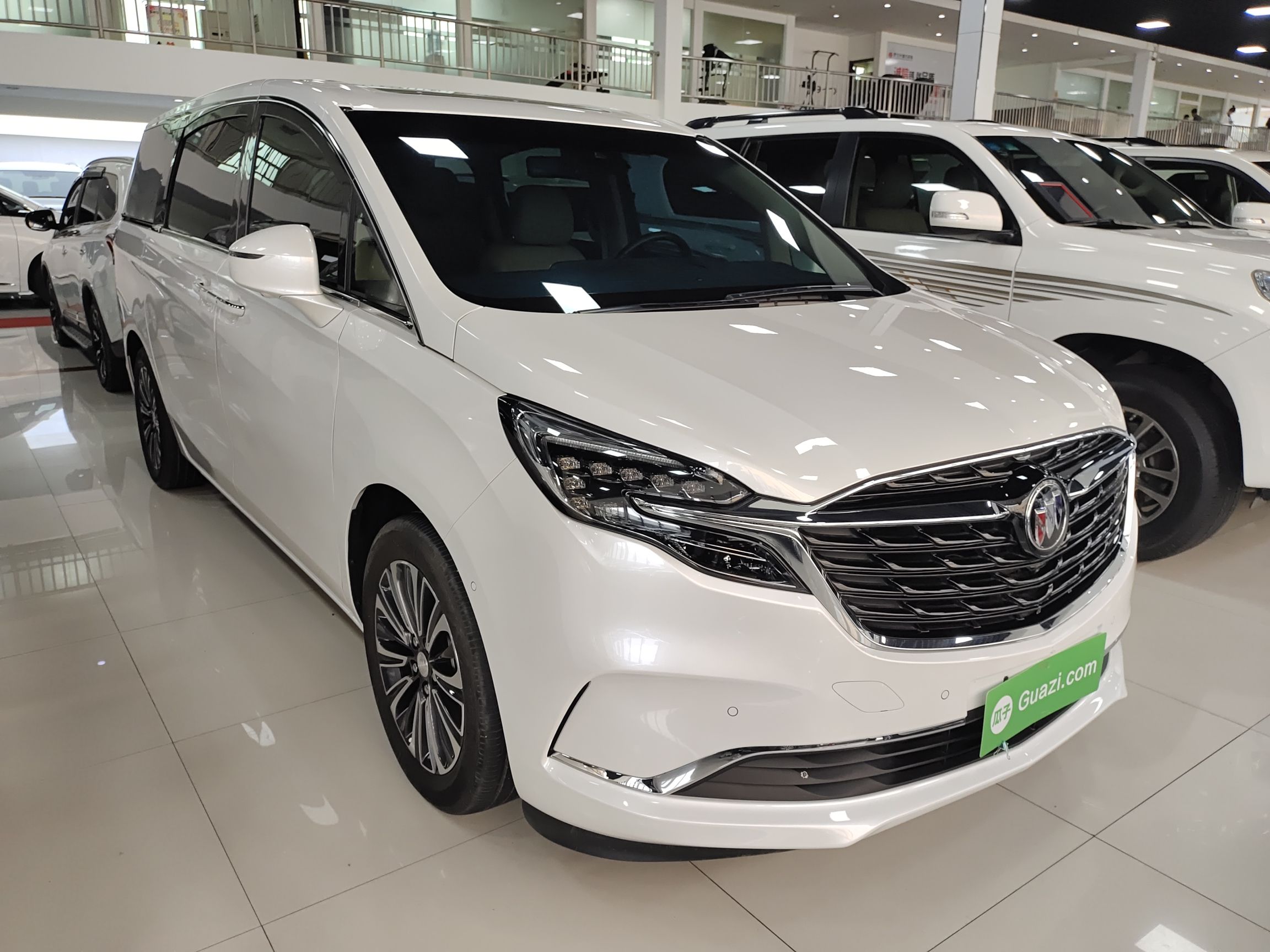 别克gl82020款20t自动7座653t舒适型国Ⅵ