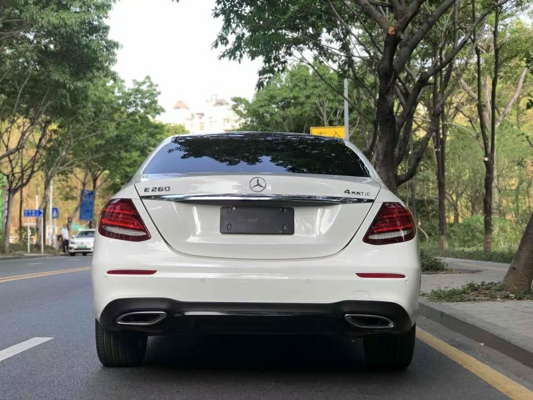 奔驰E级 E260 [进口] 2020款 1.5T 自动 汽油 运动版4MATIC 