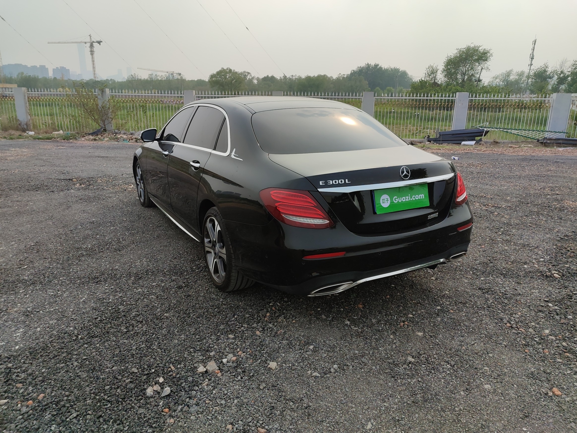 奔驰E级 E300L 2016款 2.0T 自动 汽油 运动豪华型 (国Ⅴ) 