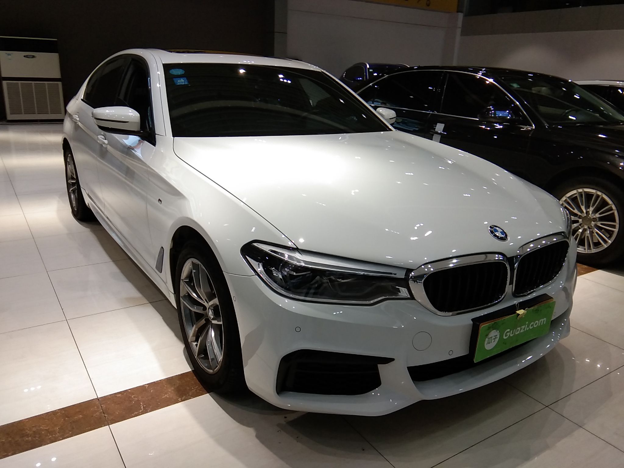 宝马5系525i进口2020款20t自动汽油m运动套装