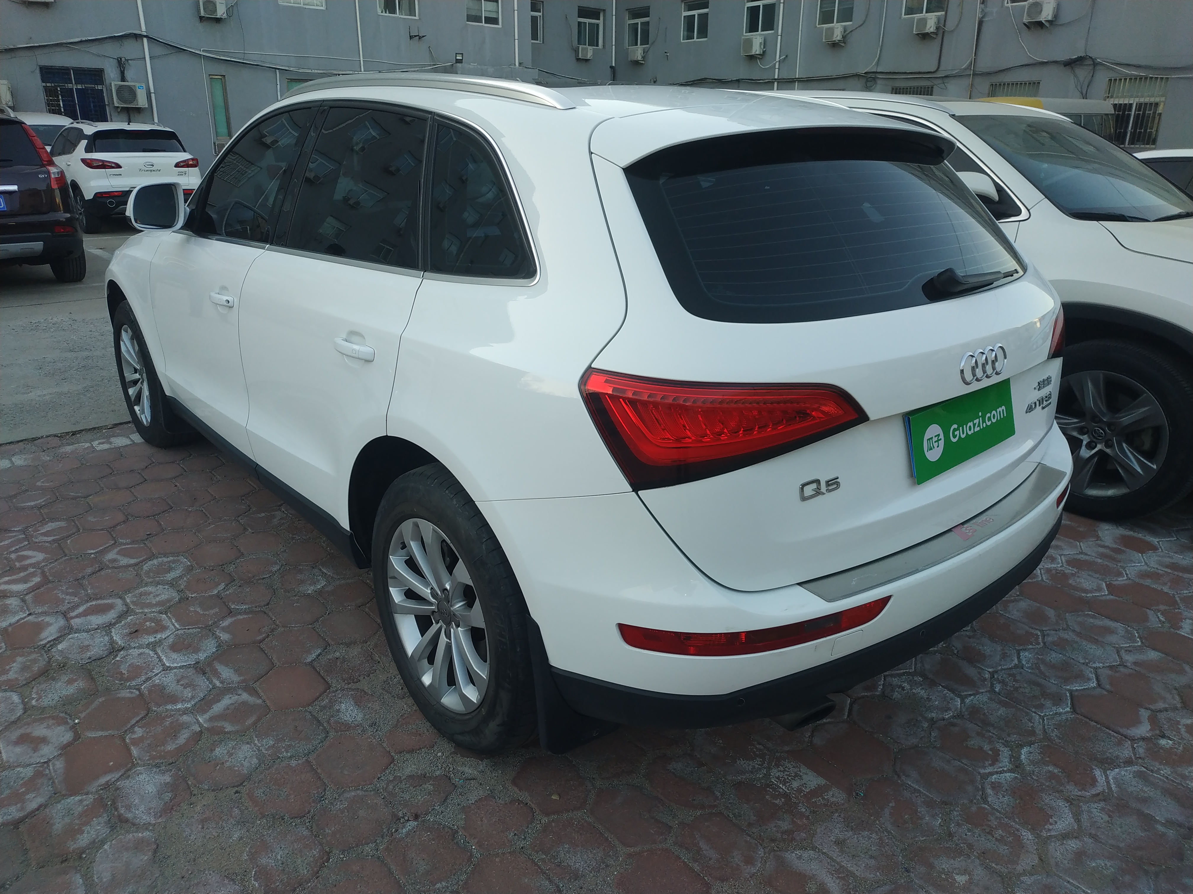 奥迪Q5 2013款 2.0T 自动 四驱 汽油 技术型 (国Ⅳ) 