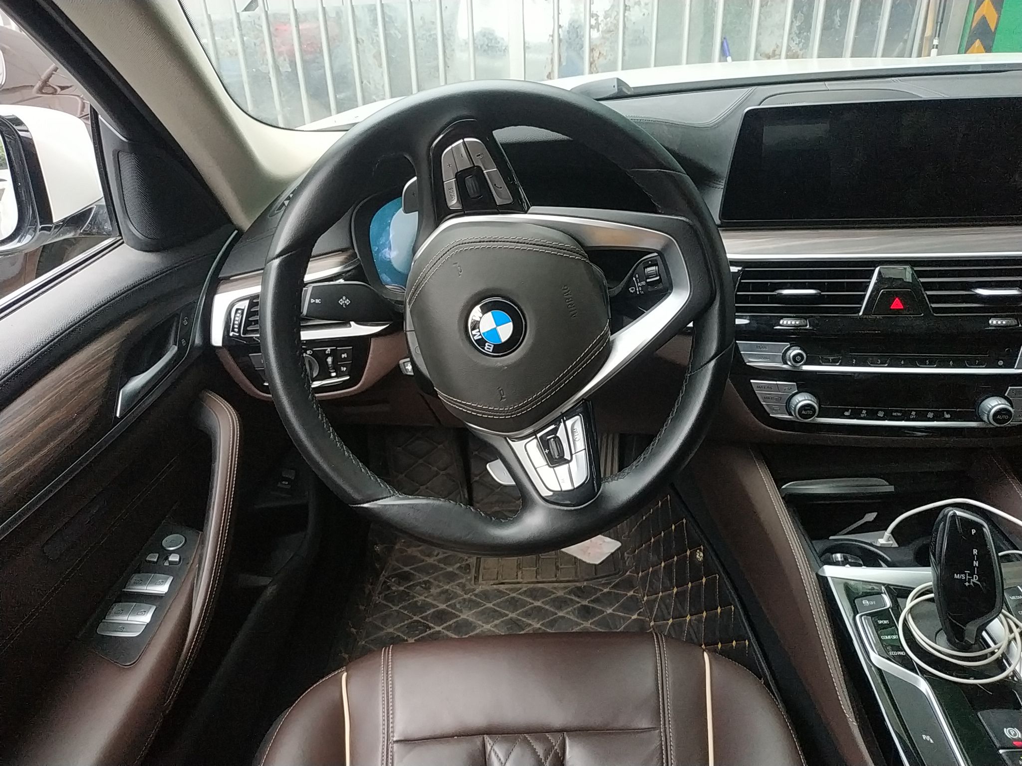 宝马5系530li2019款20t自动汽油领先型豪华套装国Ⅴ