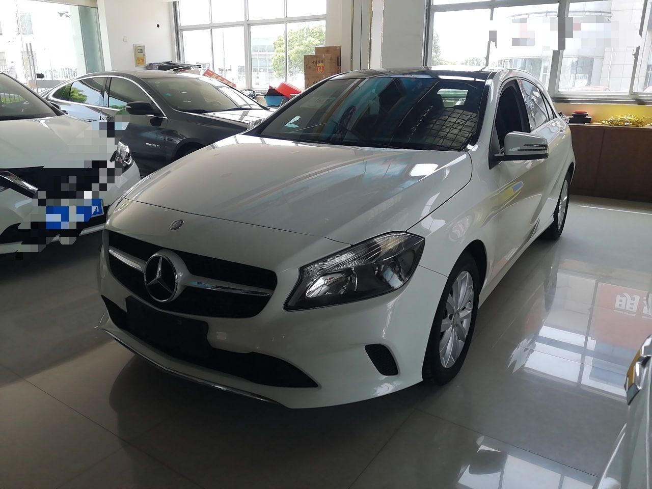 奔驰a级a180进口2016款16t自动汽油