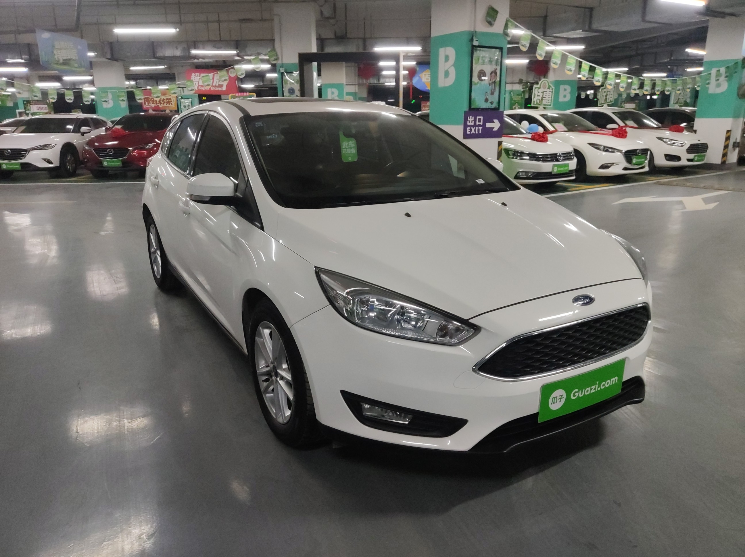 福特福克斯2018款10t自动5门5座两厢车ecoboost125超能风尚型智行版国