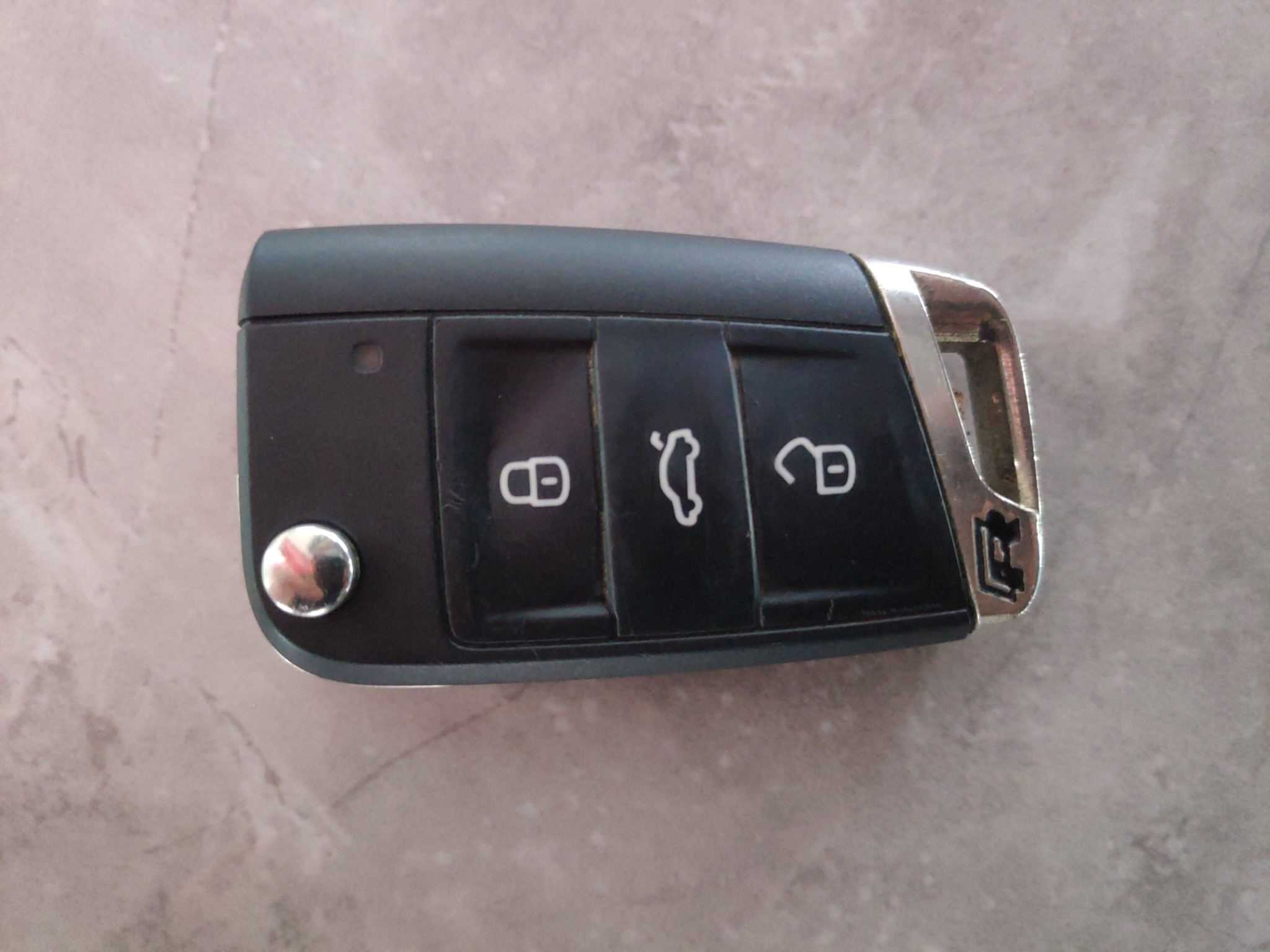 大众高尔夫嘉旅2016款14t自动230tsi进取型国Ⅴ