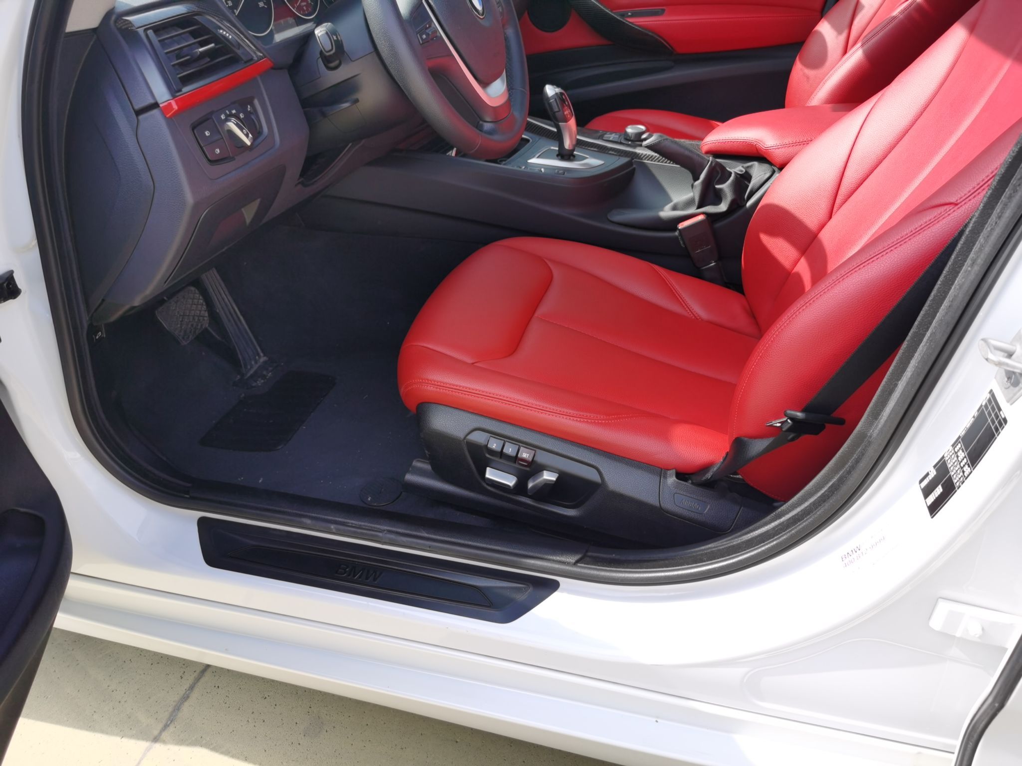 宝马3系gt320i进口2016款20t自动汽油时尚型