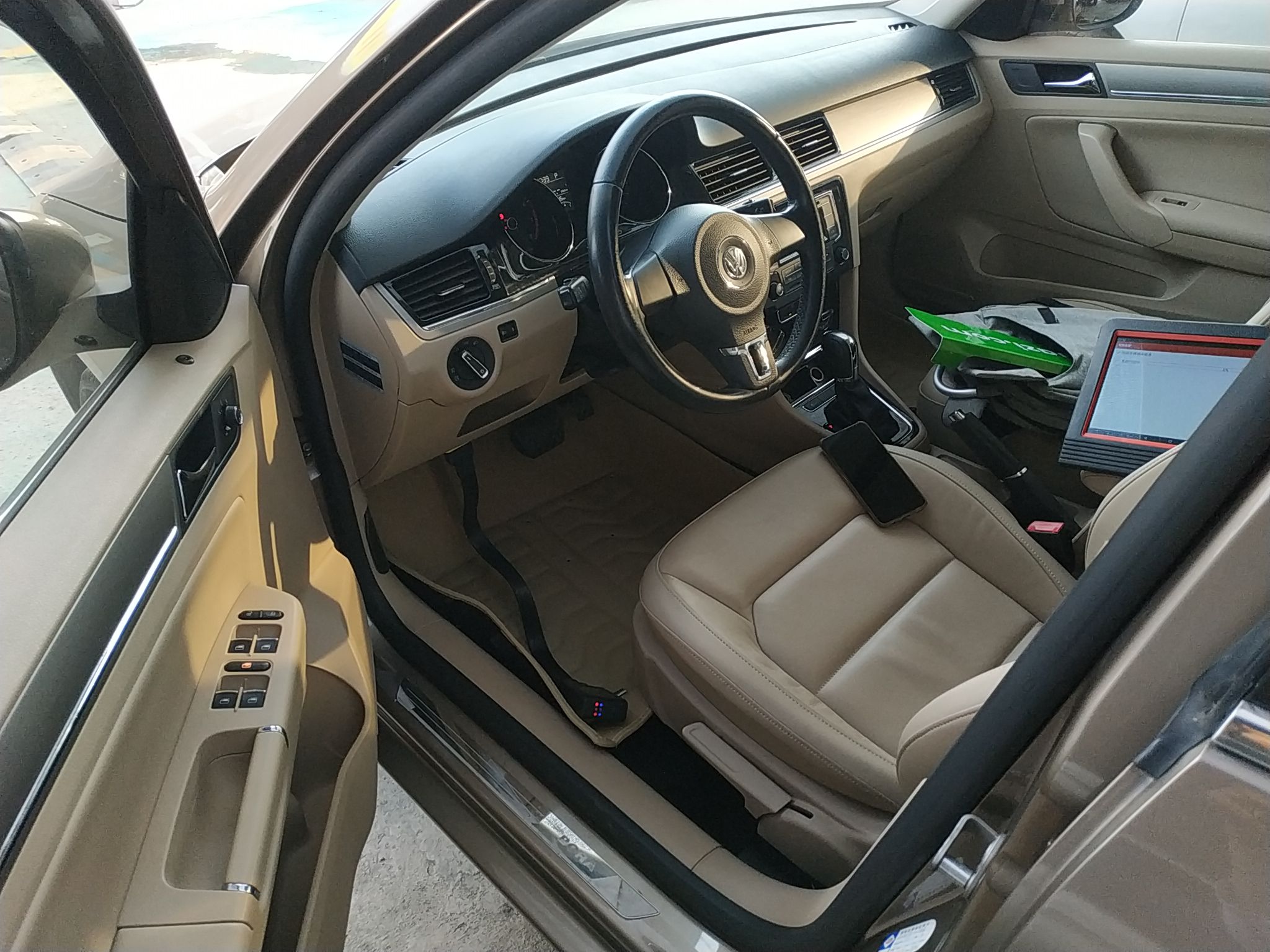 大众宝来2014款16l自动4门5座三厢车舒适型国Ⅳ