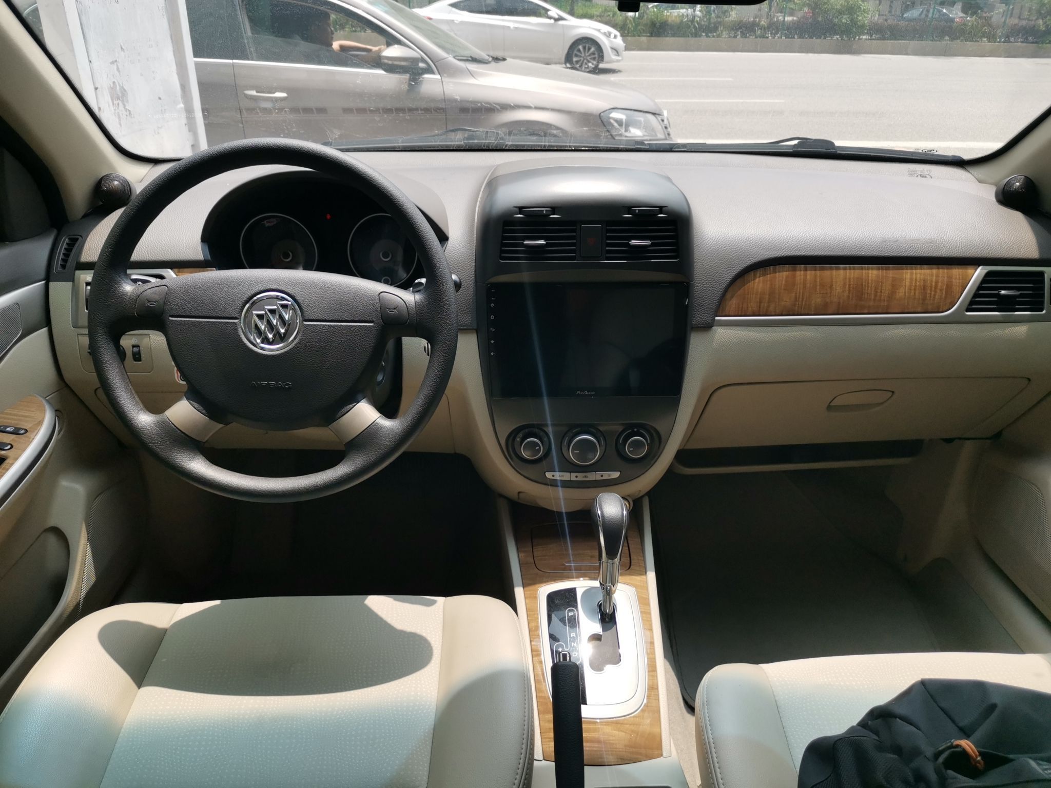 别克凯越2015款15l自动经典型国Ⅴ