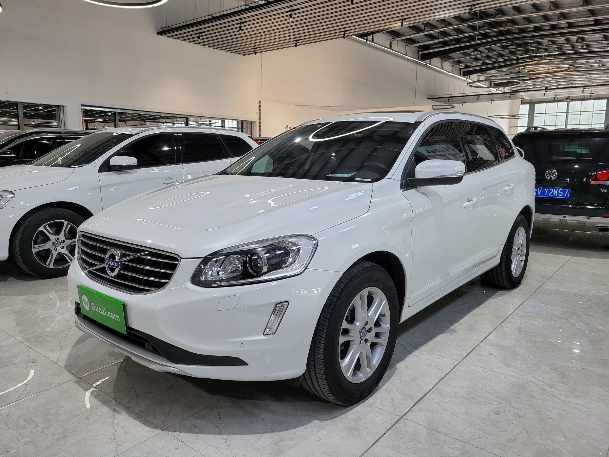 沃尔沃xc60t52015款20t自动智进版国Ⅴ