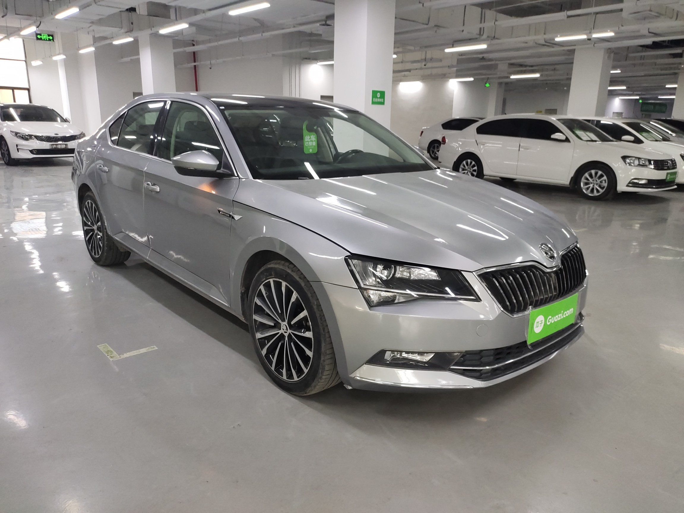 斯柯达速派2016款18t自动330tsi创行版国Ⅴ