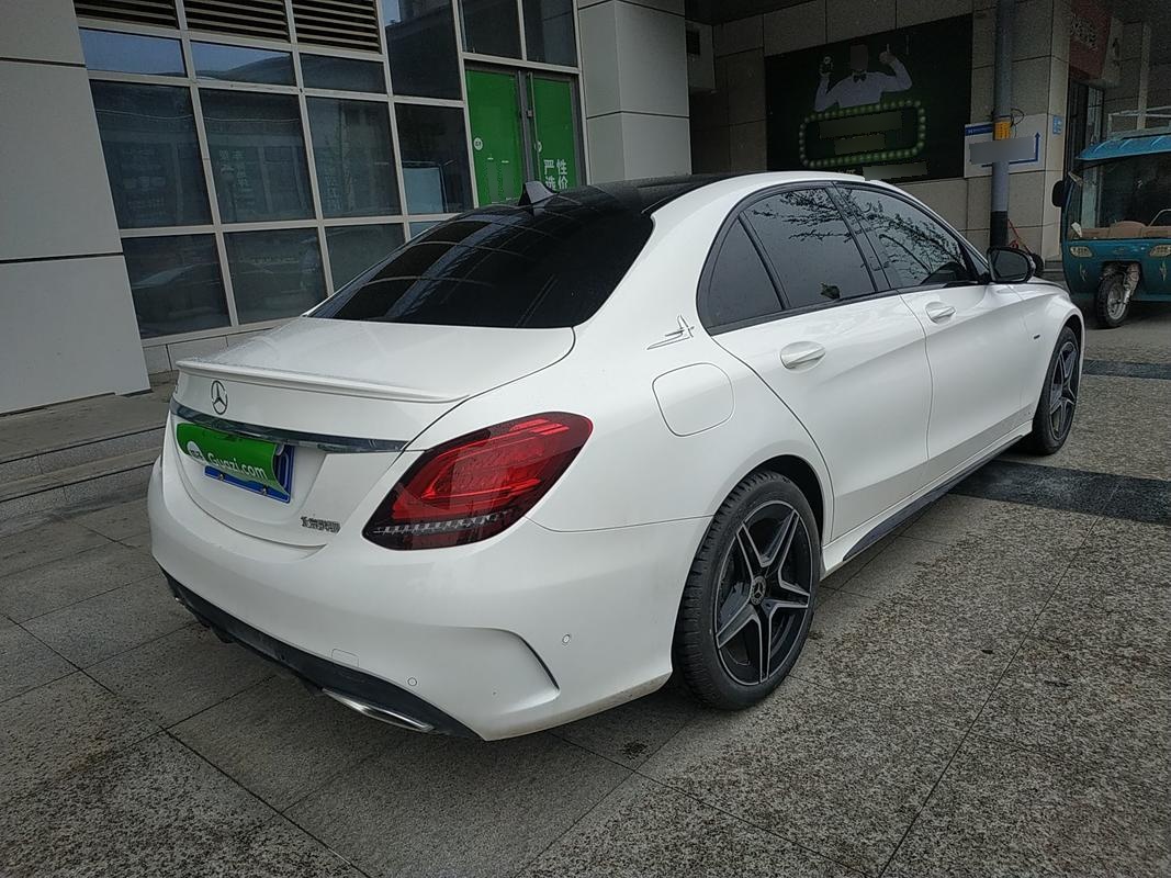 奔驰C级 C260 2020款 1.5T 自动 运动版 (国Ⅵ) 