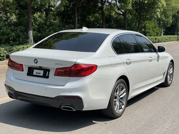 宝马5系 525Li 2020款 2.0T 自动 汽油 M运动套装 (国Ⅵ) 