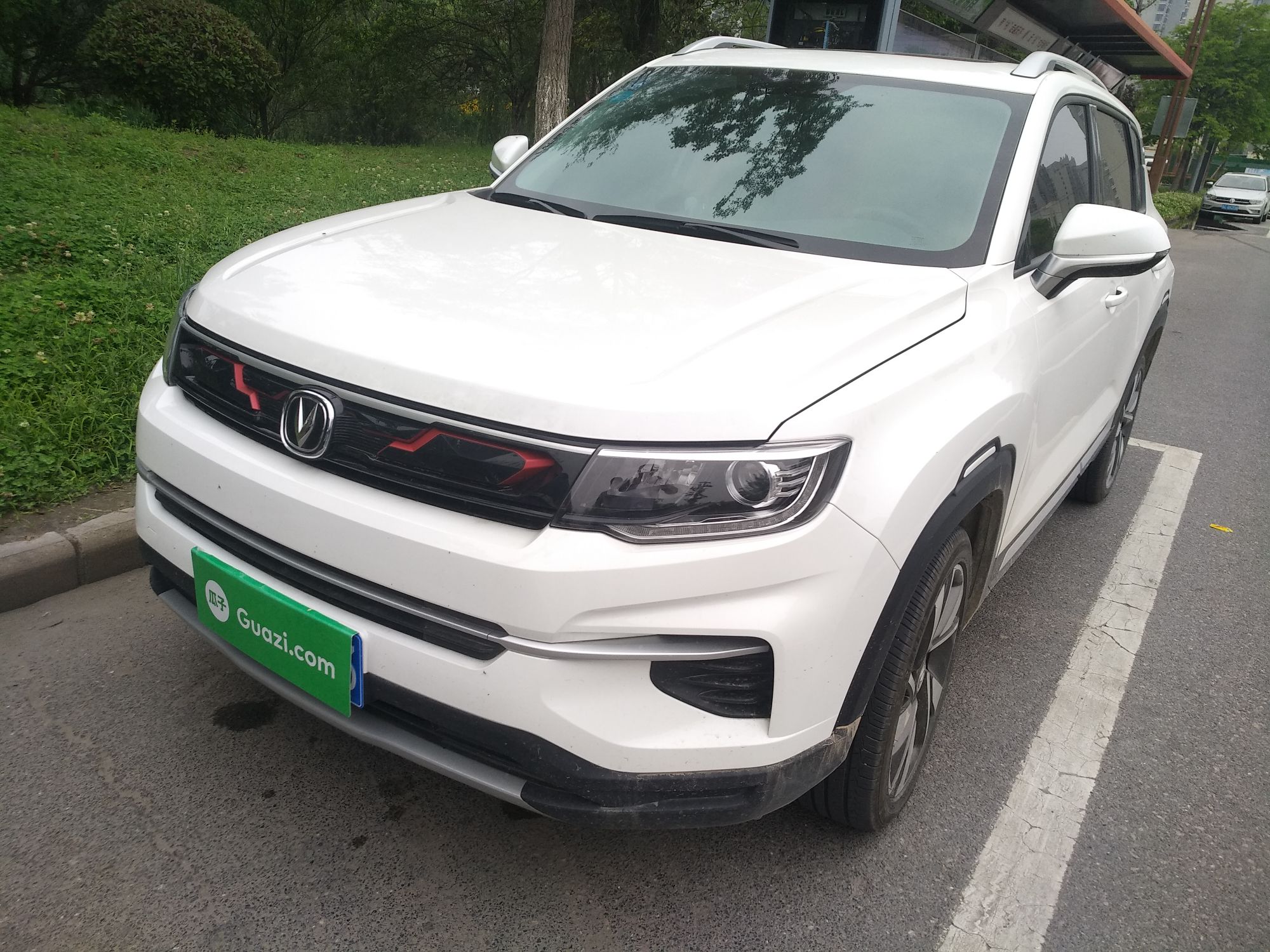 长安cs35plus2019款14t自动酷联蓝鲸版国Ⅵ