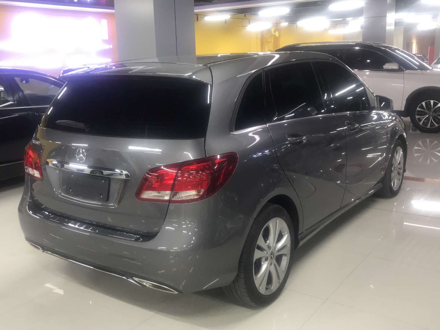 奔驰b级b200进口2019款16t自动汽油动感型