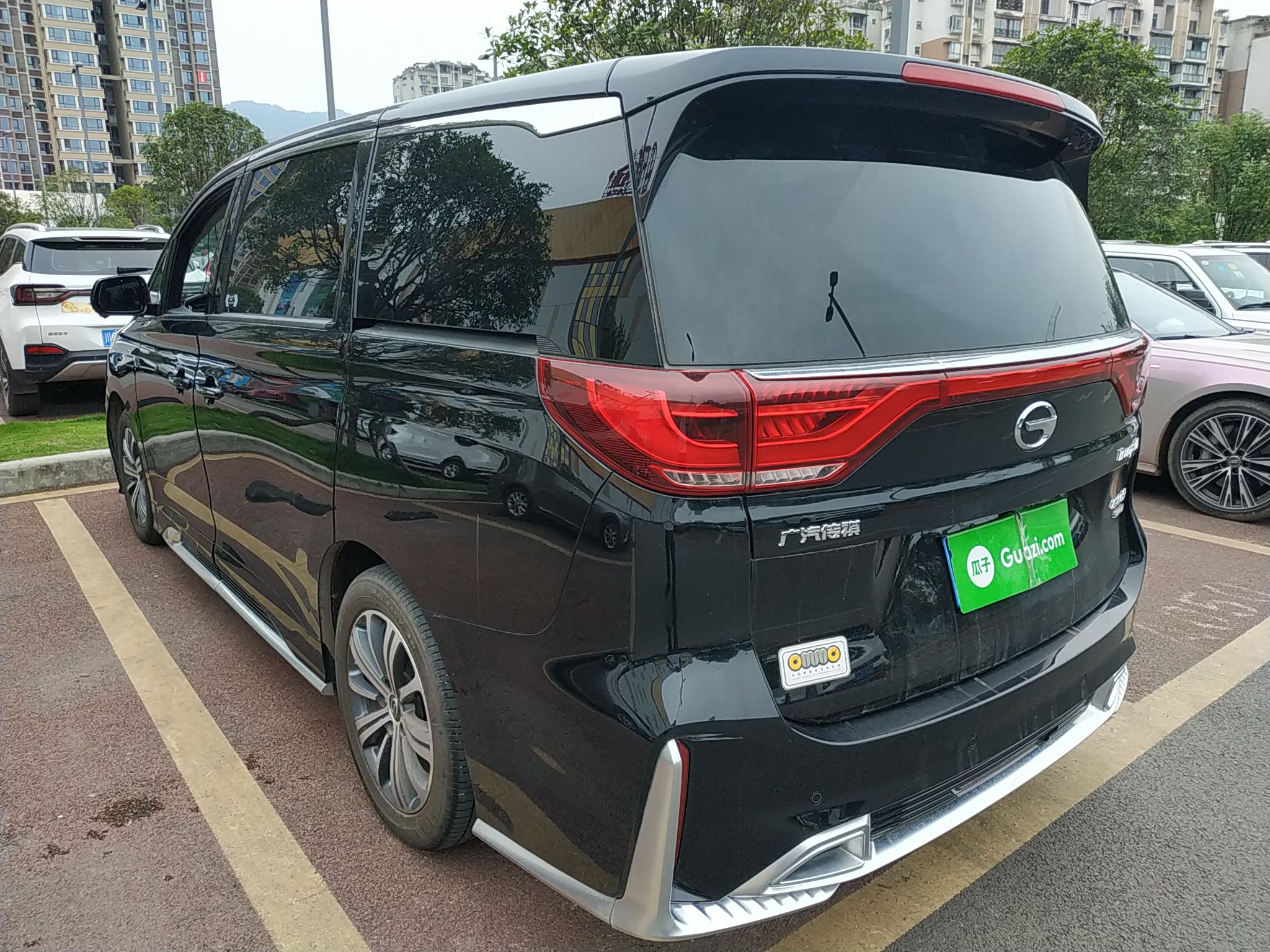 传祺gm82020款20t自动前驱390t大师版至尊型国Ⅵ