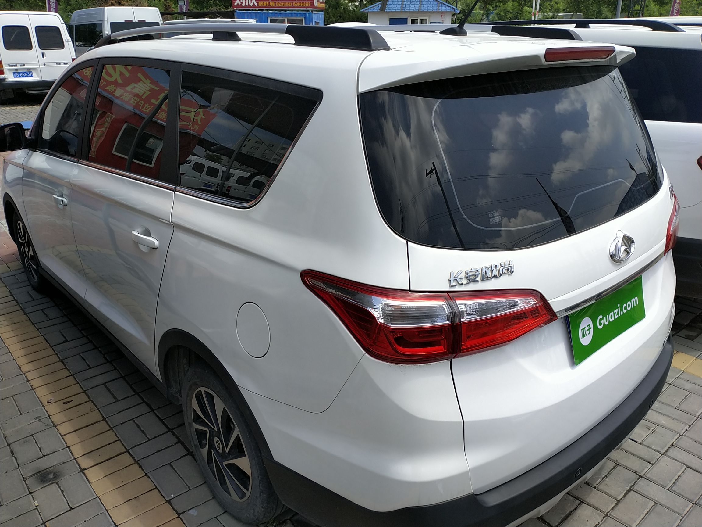 长安欧尚a8002017款16l手动前驱舒适型国Ⅴ