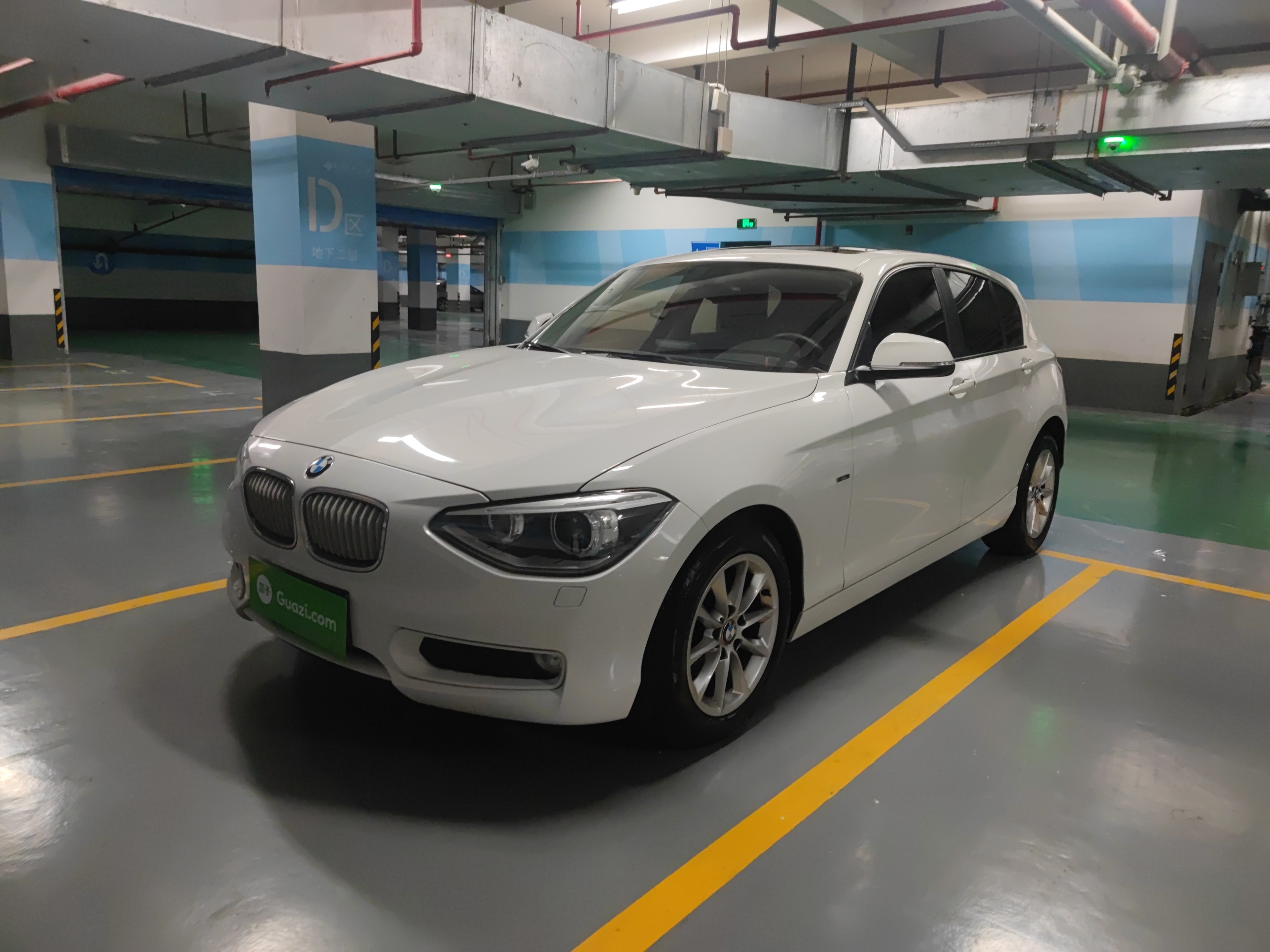 宝马1系116i进口2013款16t自动汽油改款都市版