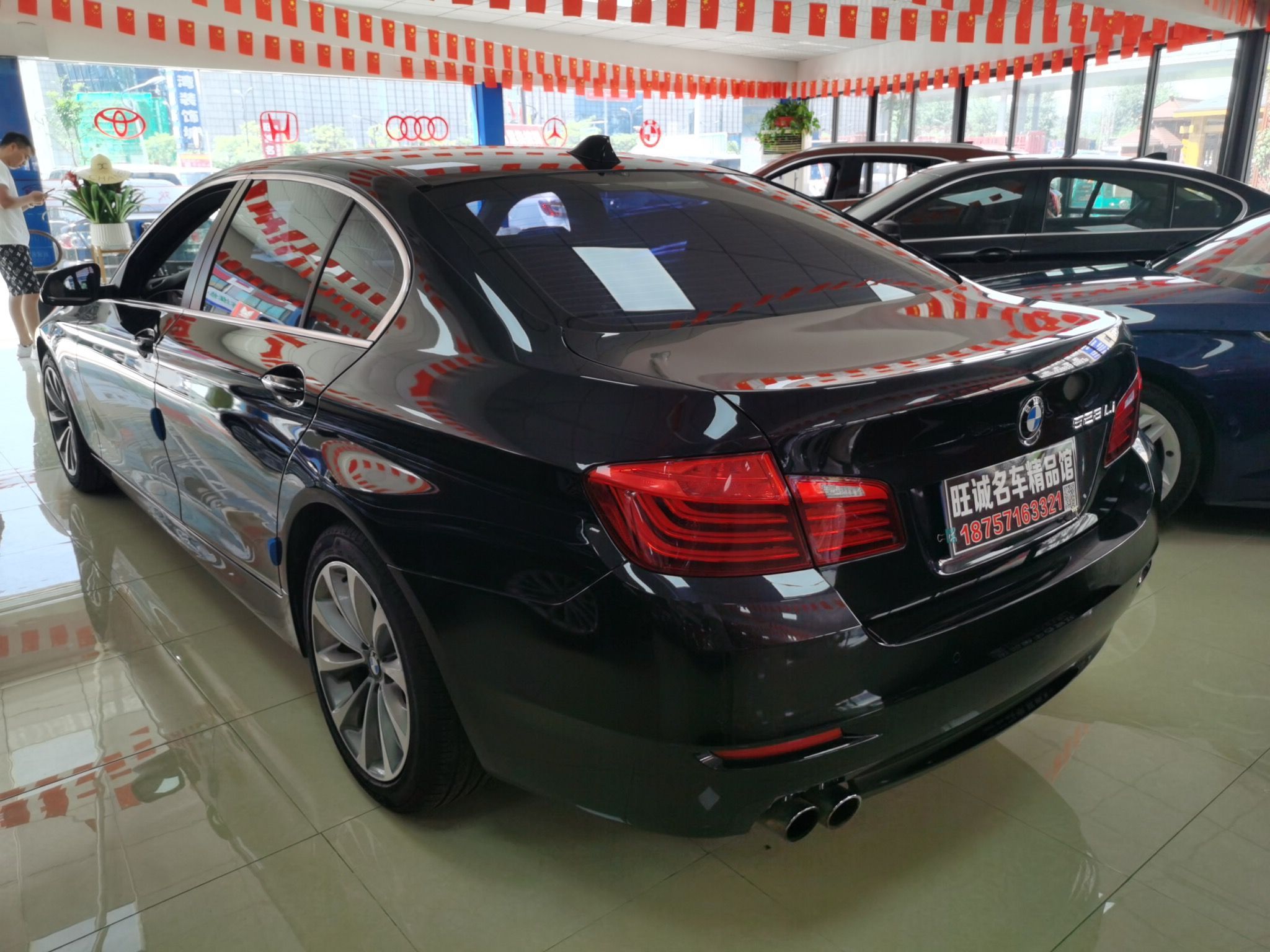 宝马5系 528Li 2017款 2.0T 自动 汽油 领先型 (国Ⅴ) 