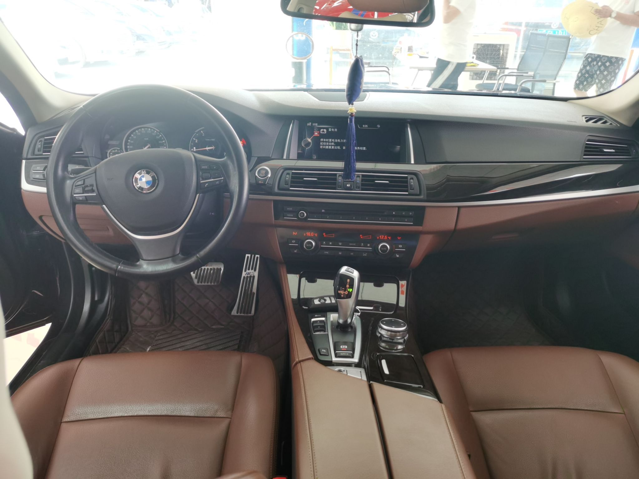 宝马5系 528Li 2017款 2.0T 自动 汽油 领先型 (国Ⅴ) 