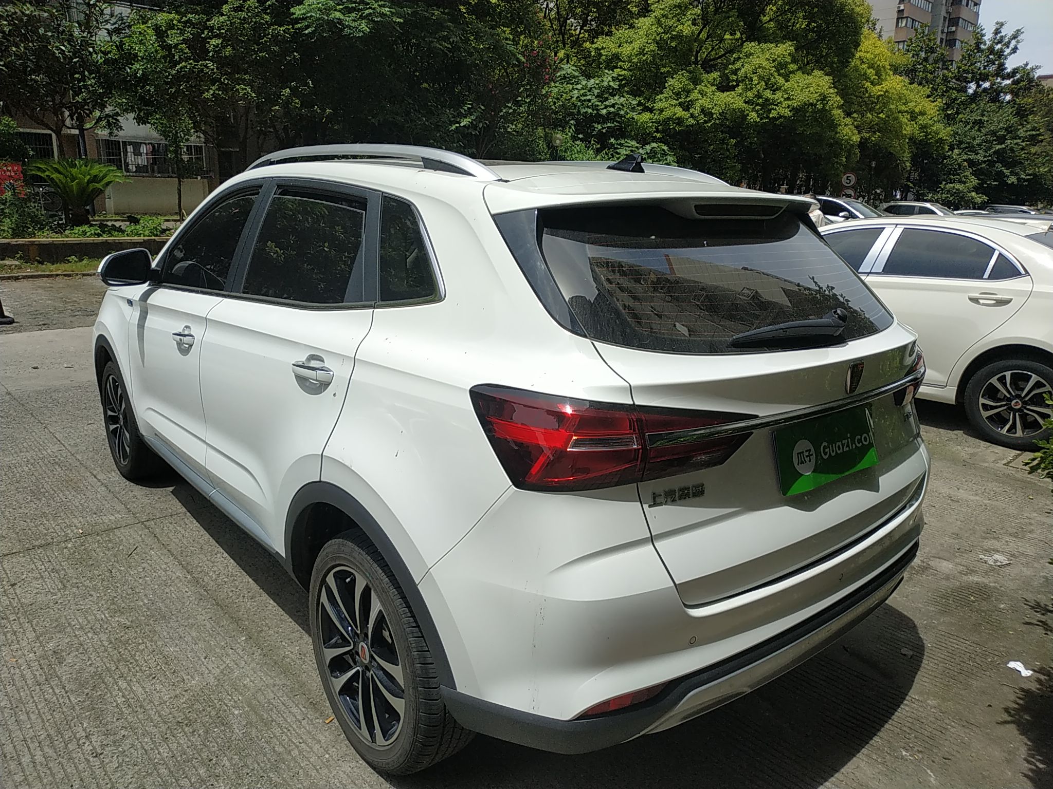 荣威rx32020款16l自动前驱4g互联超爽精英版国Ⅵ