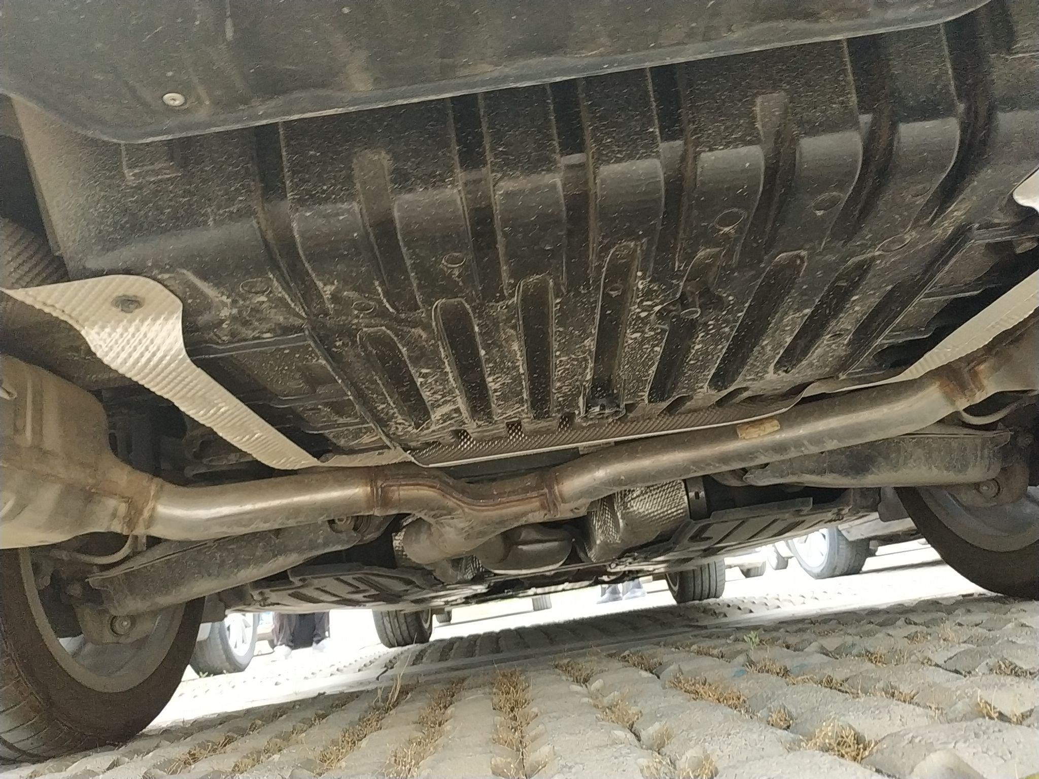 奔驰e级e300l2021款20t自动汽油时尚型国Ⅵ